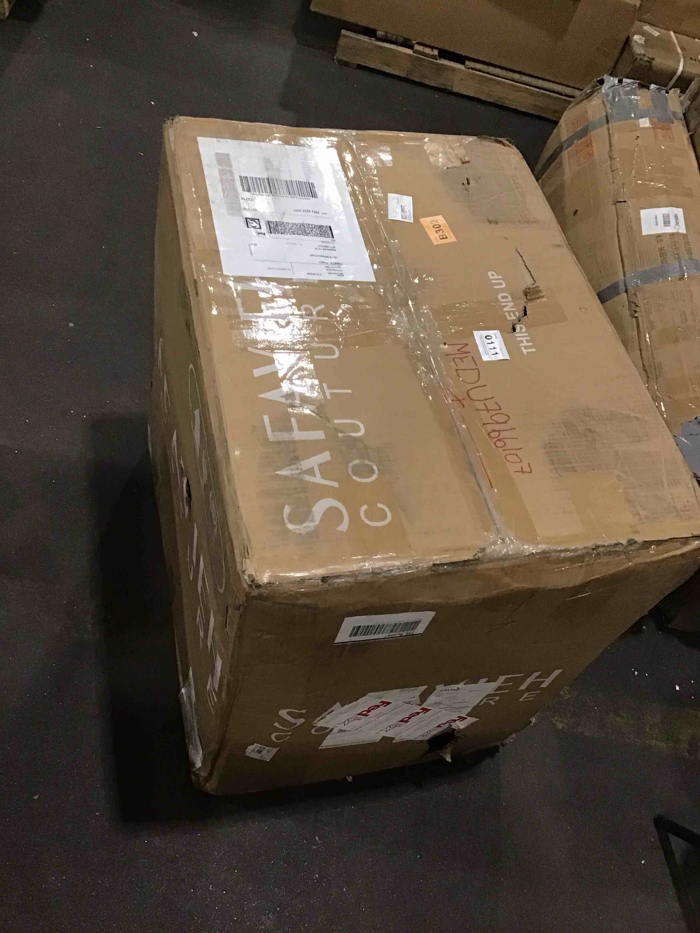 https://s3.amazonaws.com/lotting-images-prod/bidfta/PPE1878148_1752584143917.jpeg