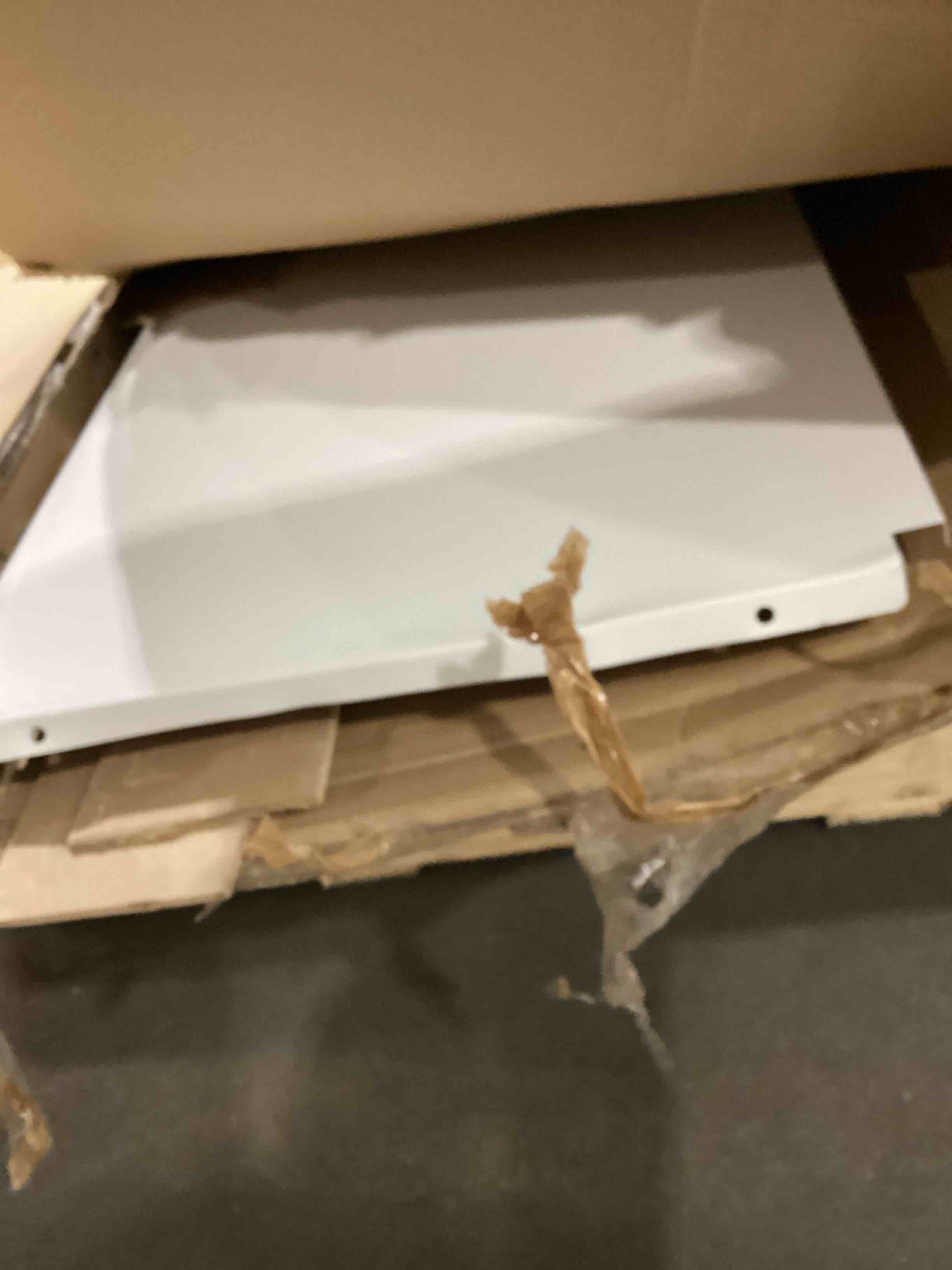 https://s3.amazonaws.com/lotting-images-prod/bidfta/PPE1878447_1753191778157.jpeg
