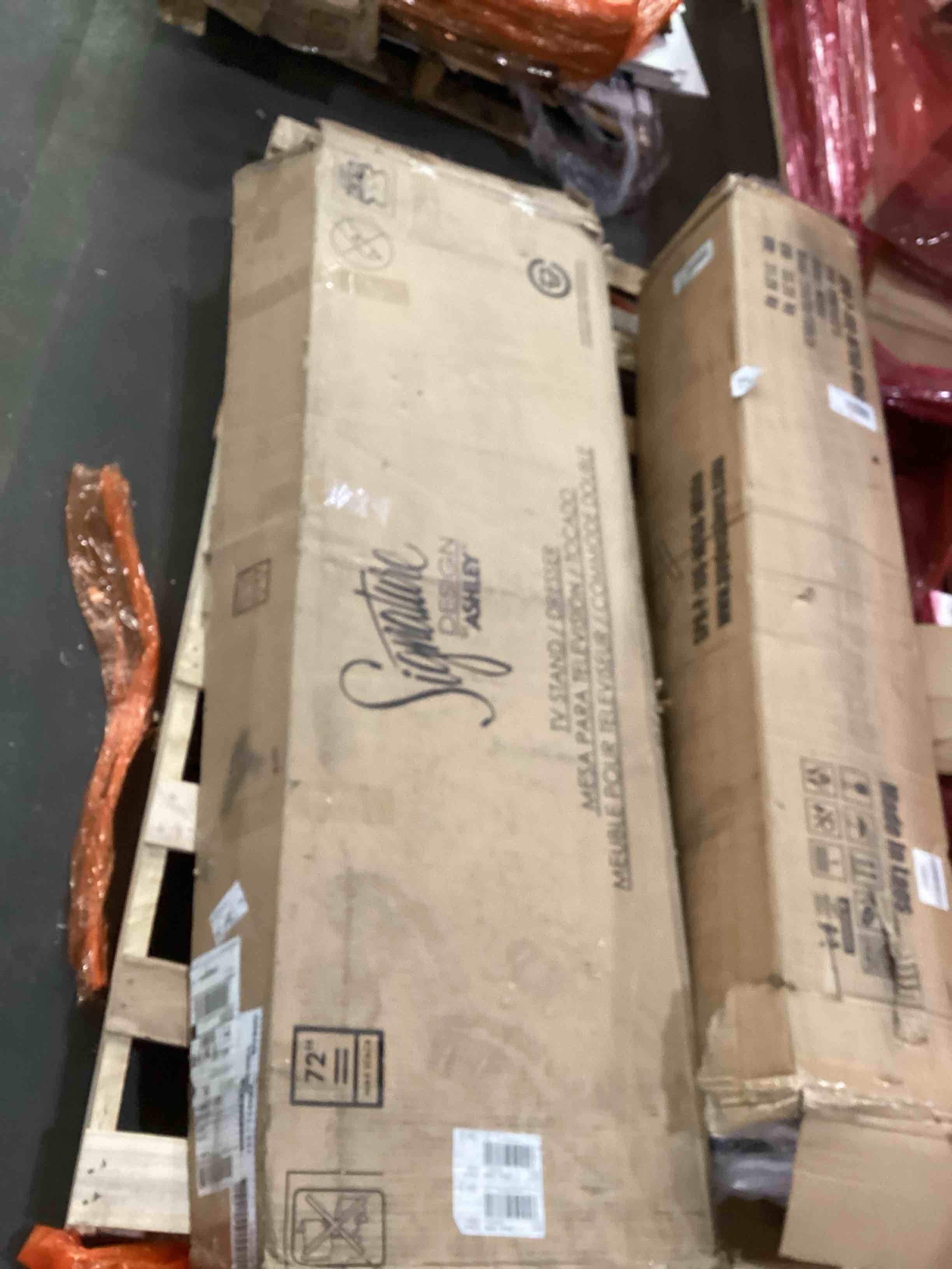 https://s3.amazonaws.com/lotting-images-prod/bidfta/PPE1879919_1744913161520.jpeg