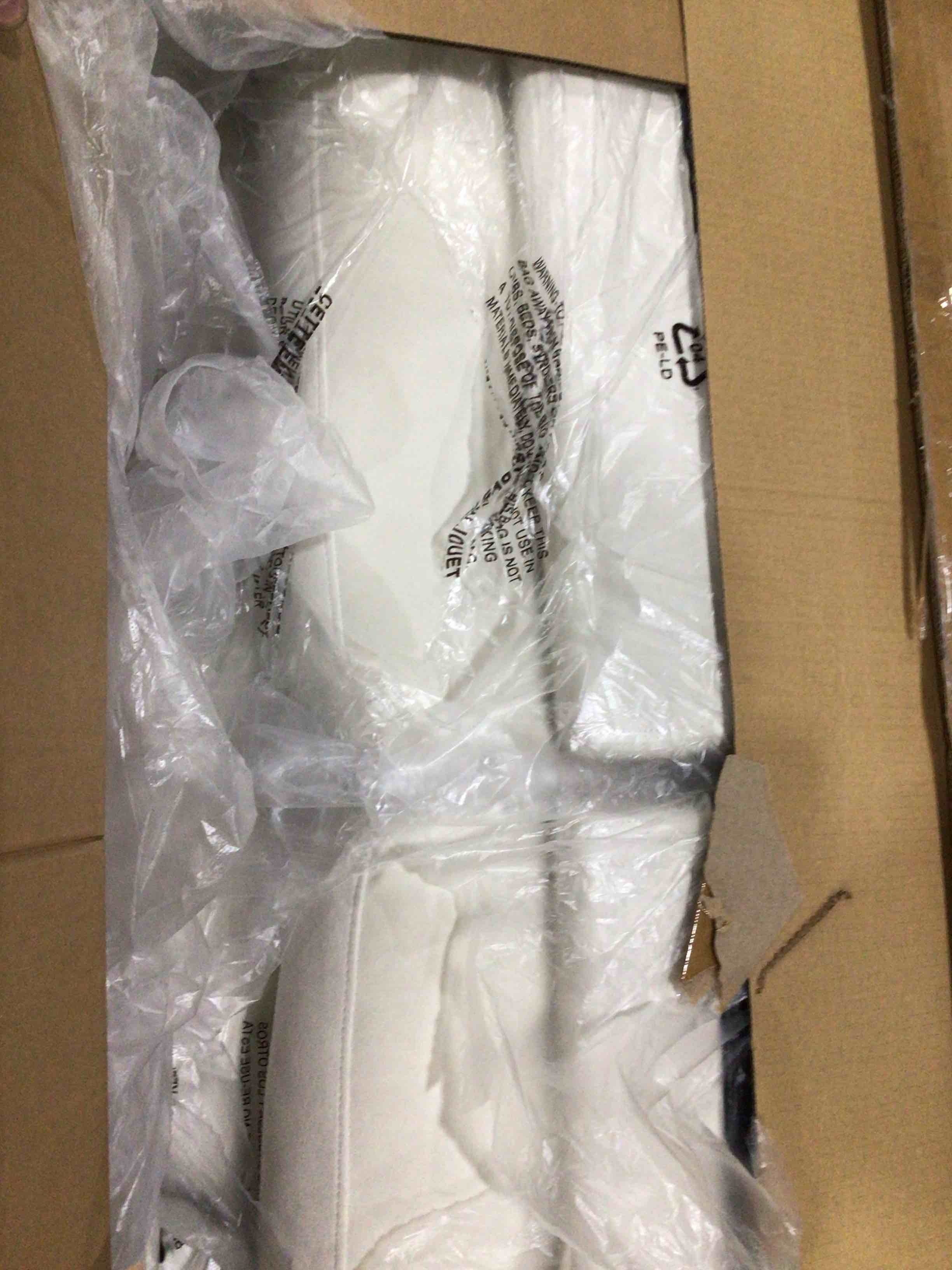 https://s3.amazonaws.com/lotting-images-prod/bidfta/PPE1880200_1746467474274.jpeg
