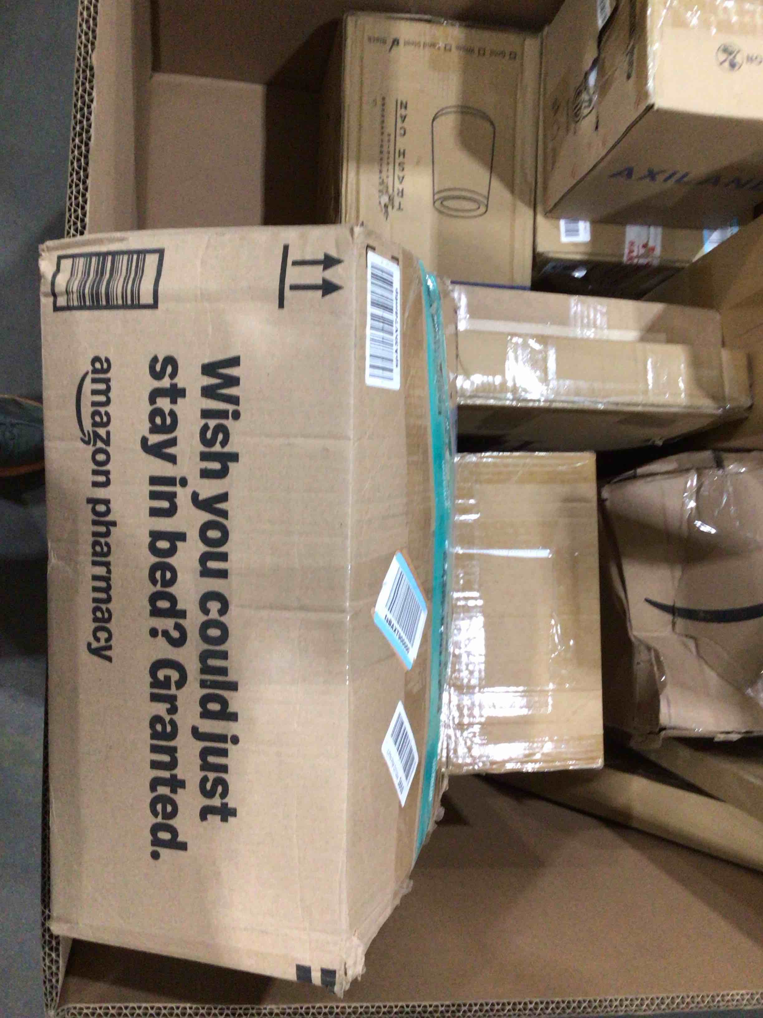 https://s3.amazonaws.com/lotting-images-prod/bidfta/PPE1880239_1746567351926.jpeg