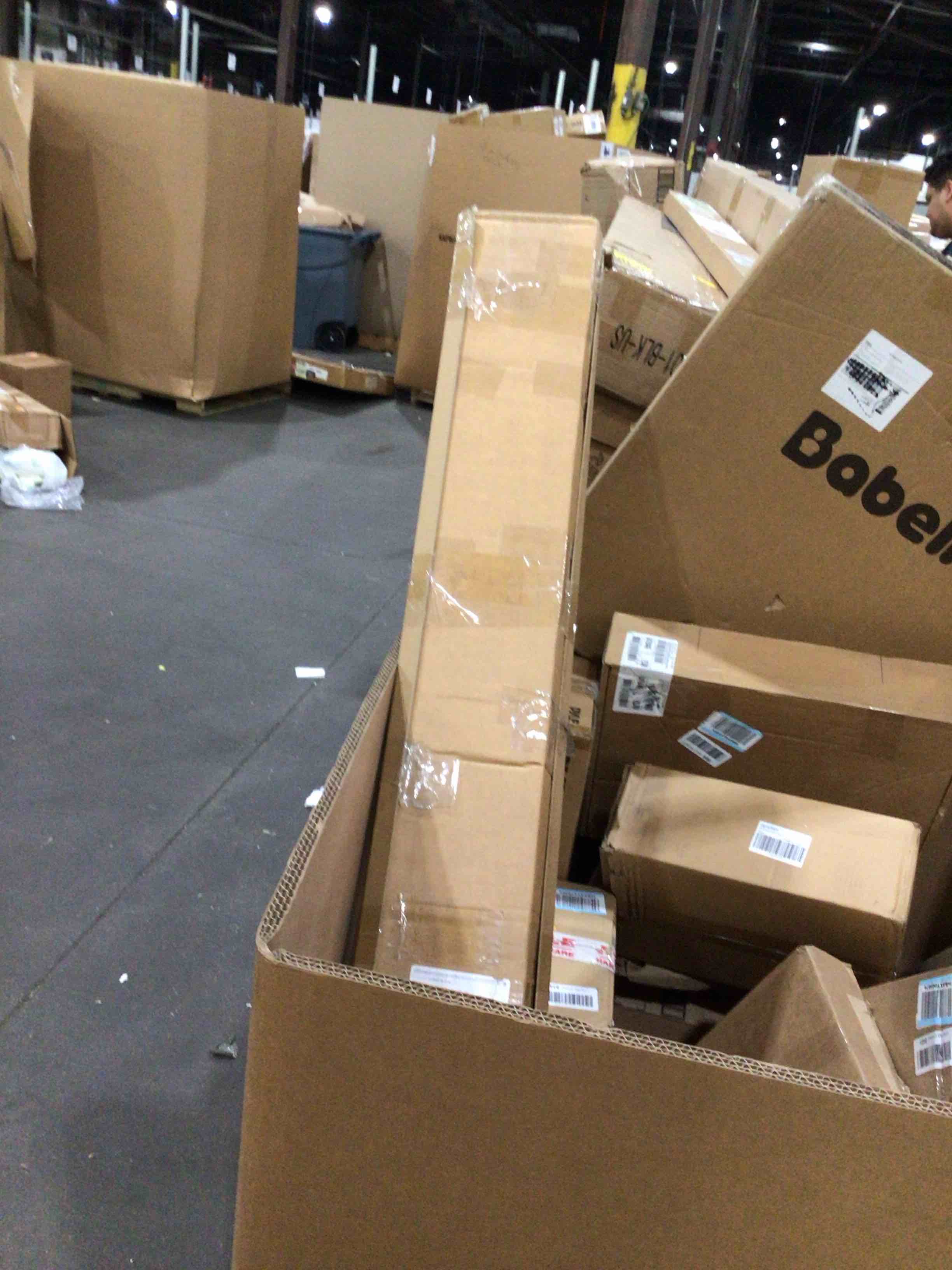 https://s3.amazonaws.com/lotting-images-prod/bidfta/PPE1880244_1746568457491.jpeg