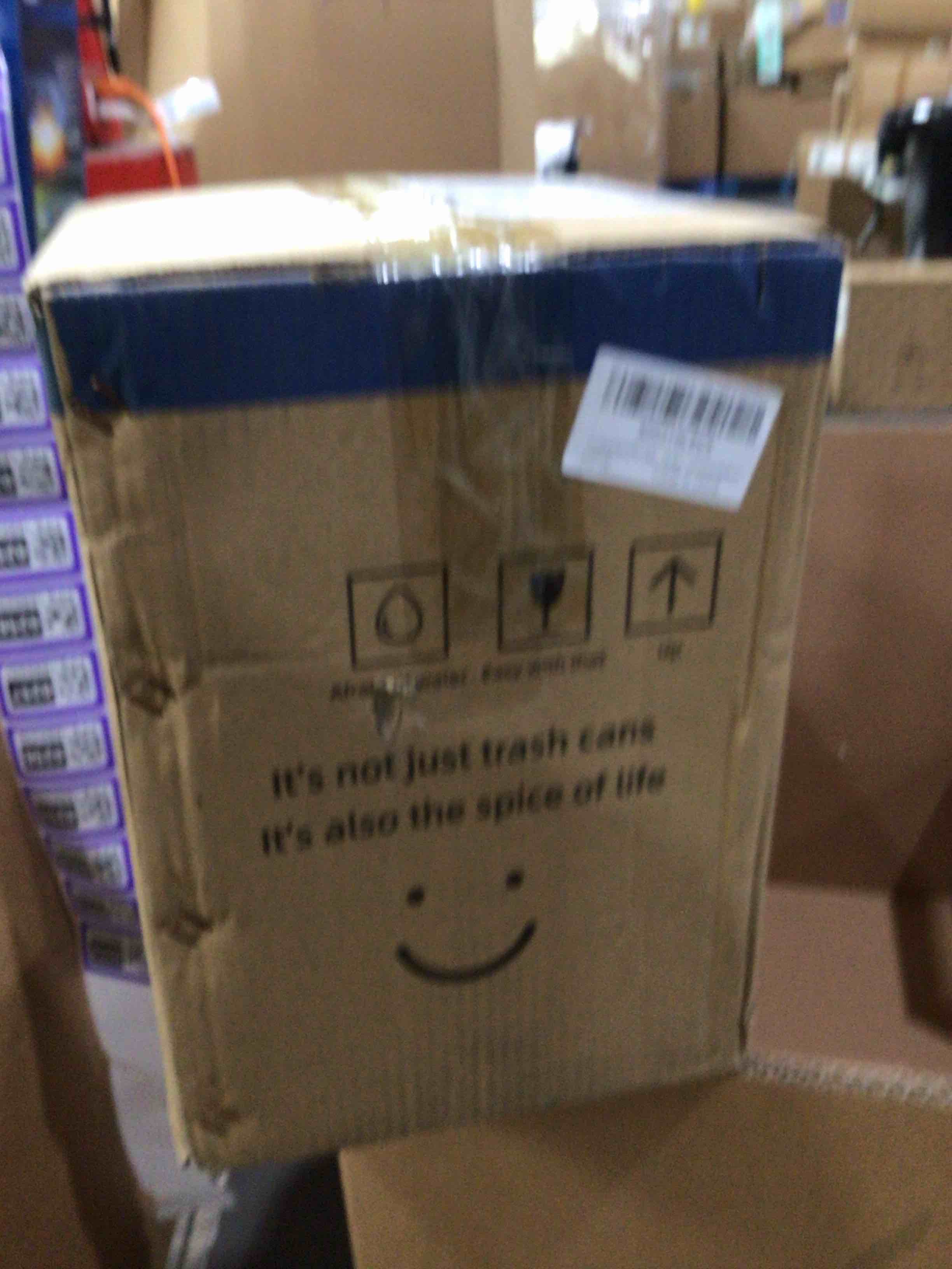 https://s3.amazonaws.com/lotting-images-prod/bidfta/PPE1880252_1746632541373.jpeg