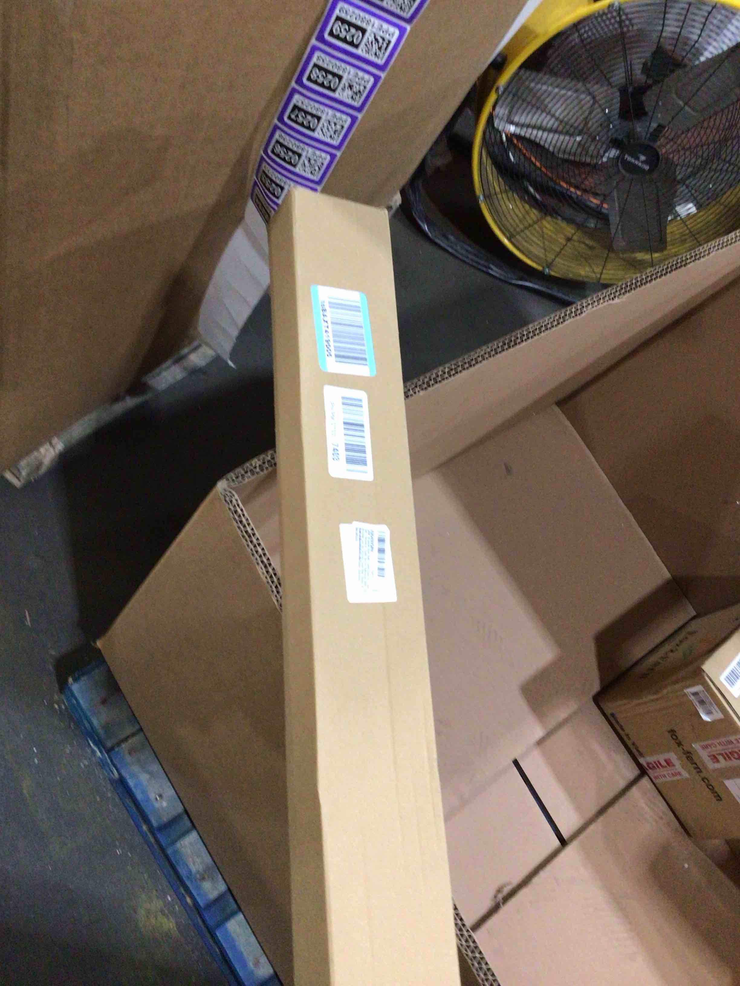 https://s3.amazonaws.com/lotting-images-prod/bidfta/PPE1880254_1746632869842.jpeg