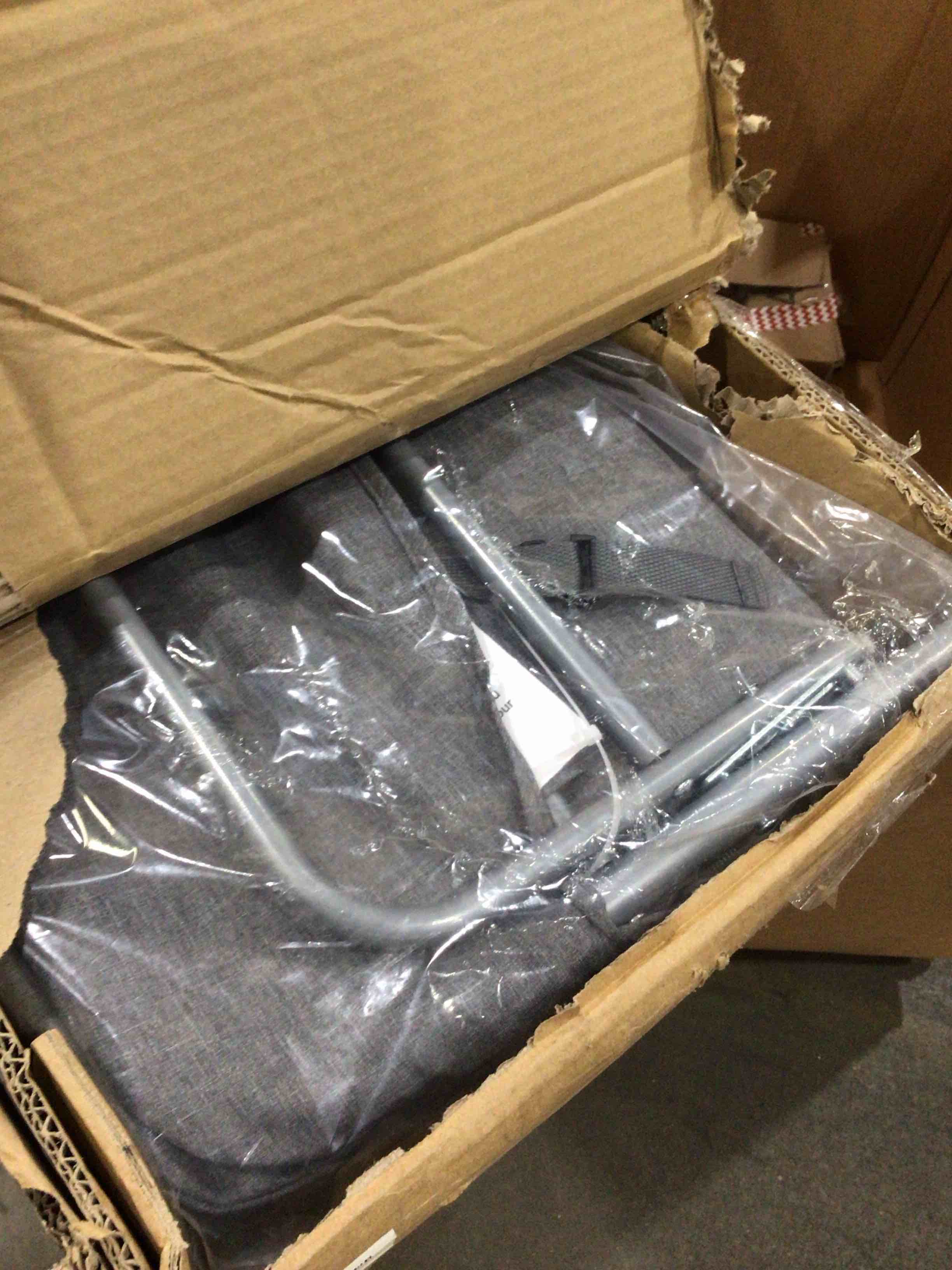 https://s3.amazonaws.com/lotting-images-prod/bidfta/PPE1880288_1746649401873.jpeg