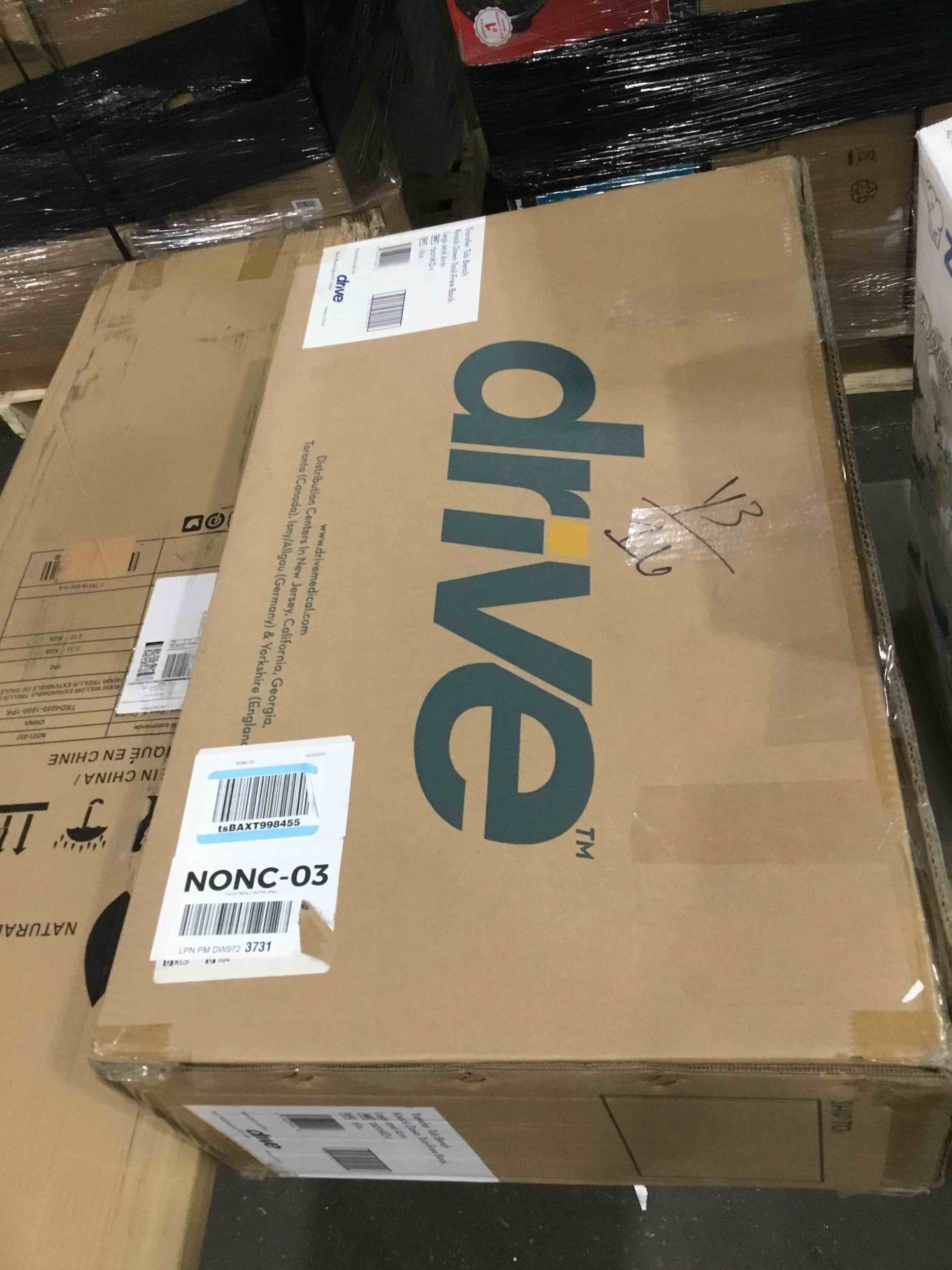 https://s3.amazonaws.com/lotting-images-prod/bidfta/PPE1880814_1747930768558.jpeg