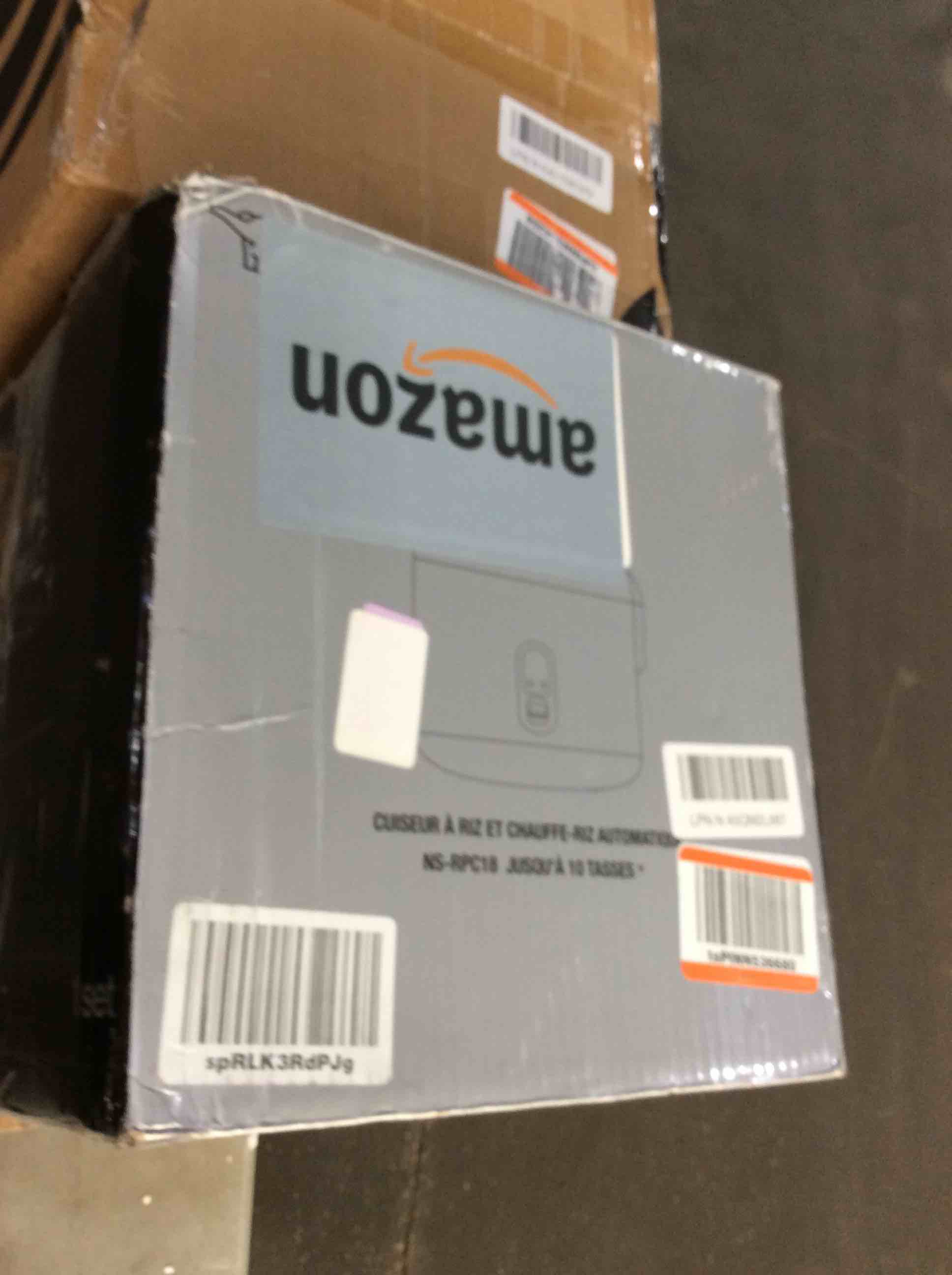 https://s3.amazonaws.com/lotting-images-prod/bidfta/PPE1881002_1748463376252.jpeg
