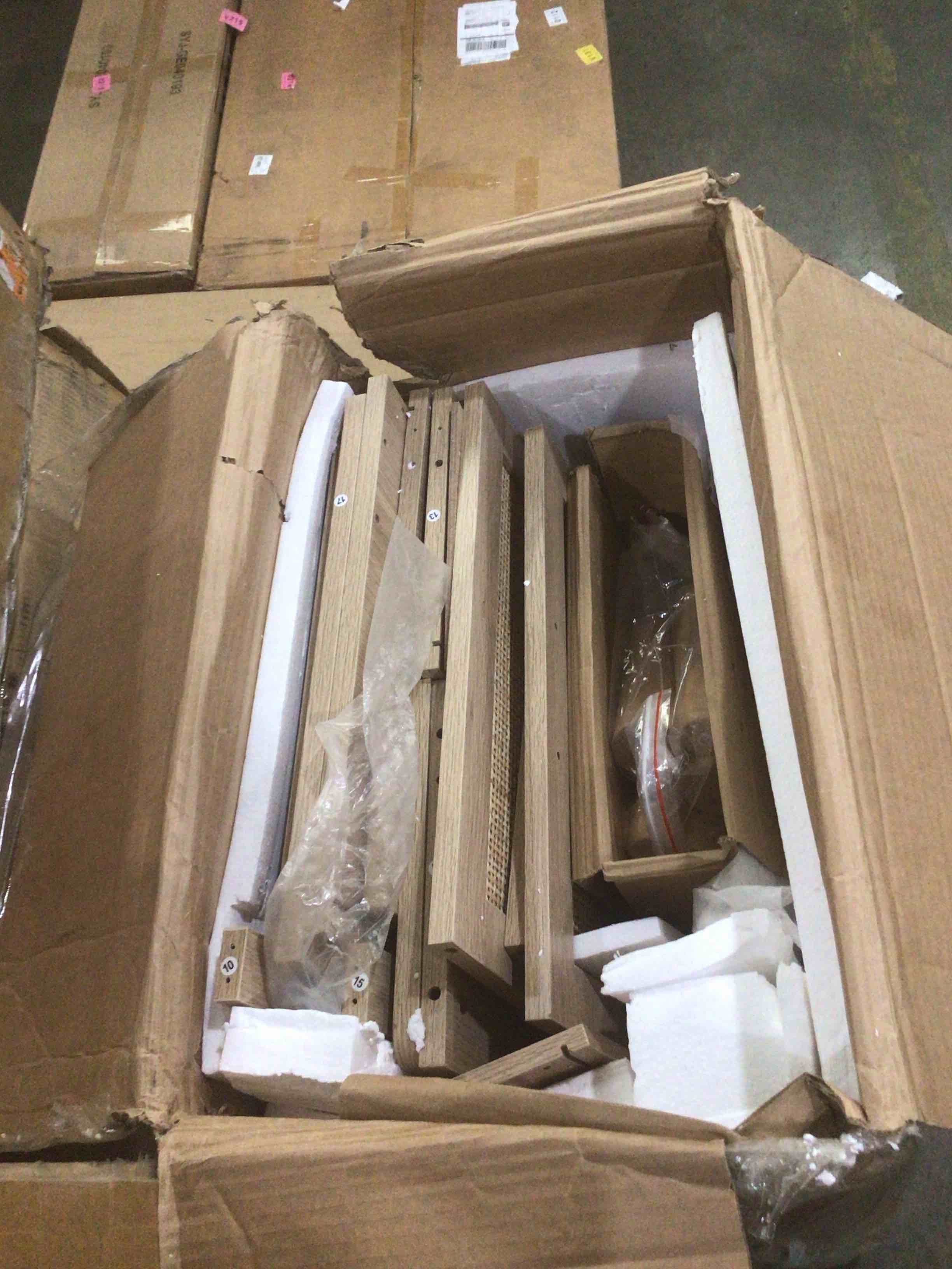 https://s3.amazonaws.com/lotting-images-prod/bidfta/PPE1881429_1750283162663.jpeg