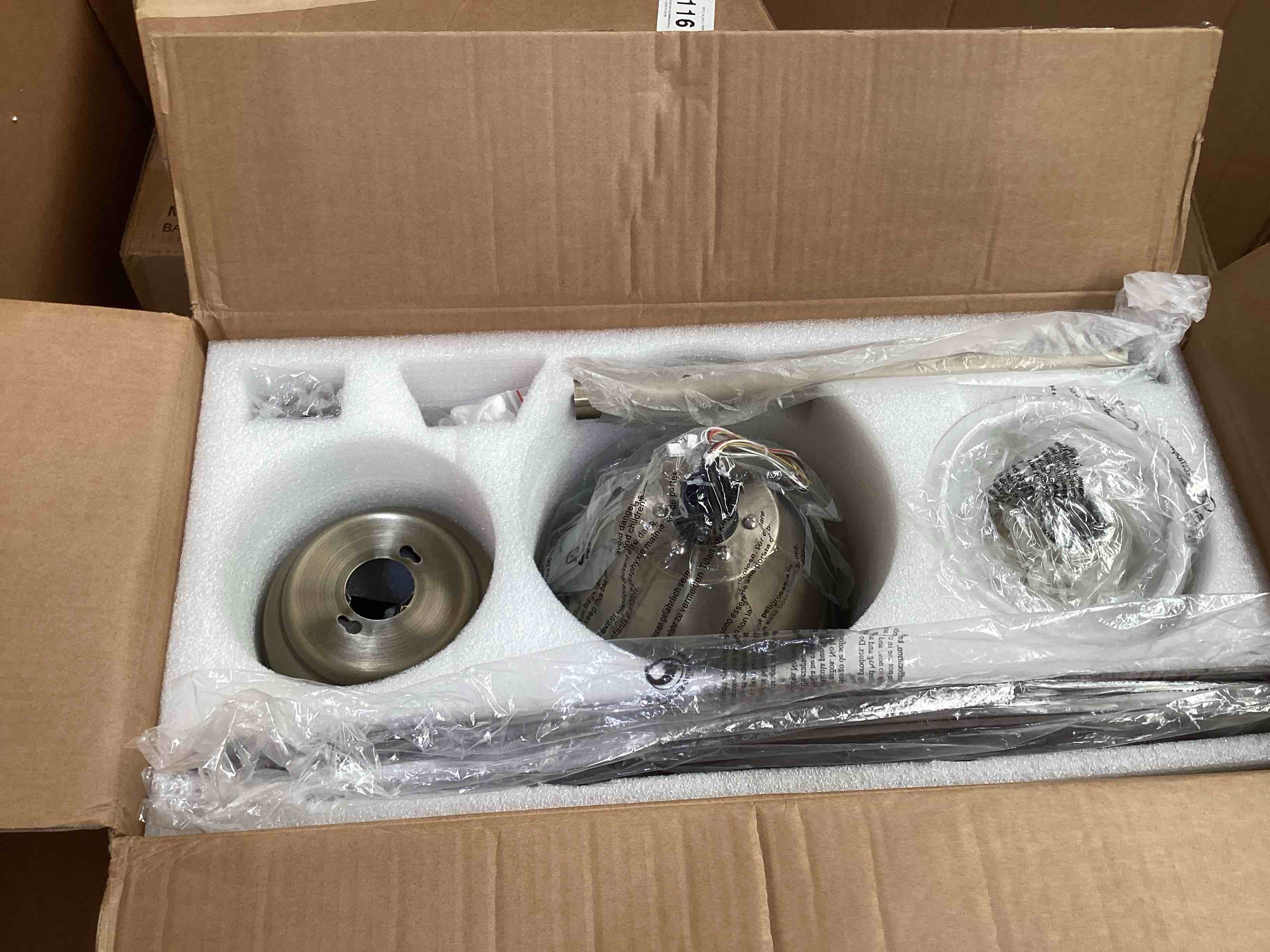 https://s3.amazonaws.com/lotting-images-prod/bidfta/PPE1881454_1750363467663.jpeg