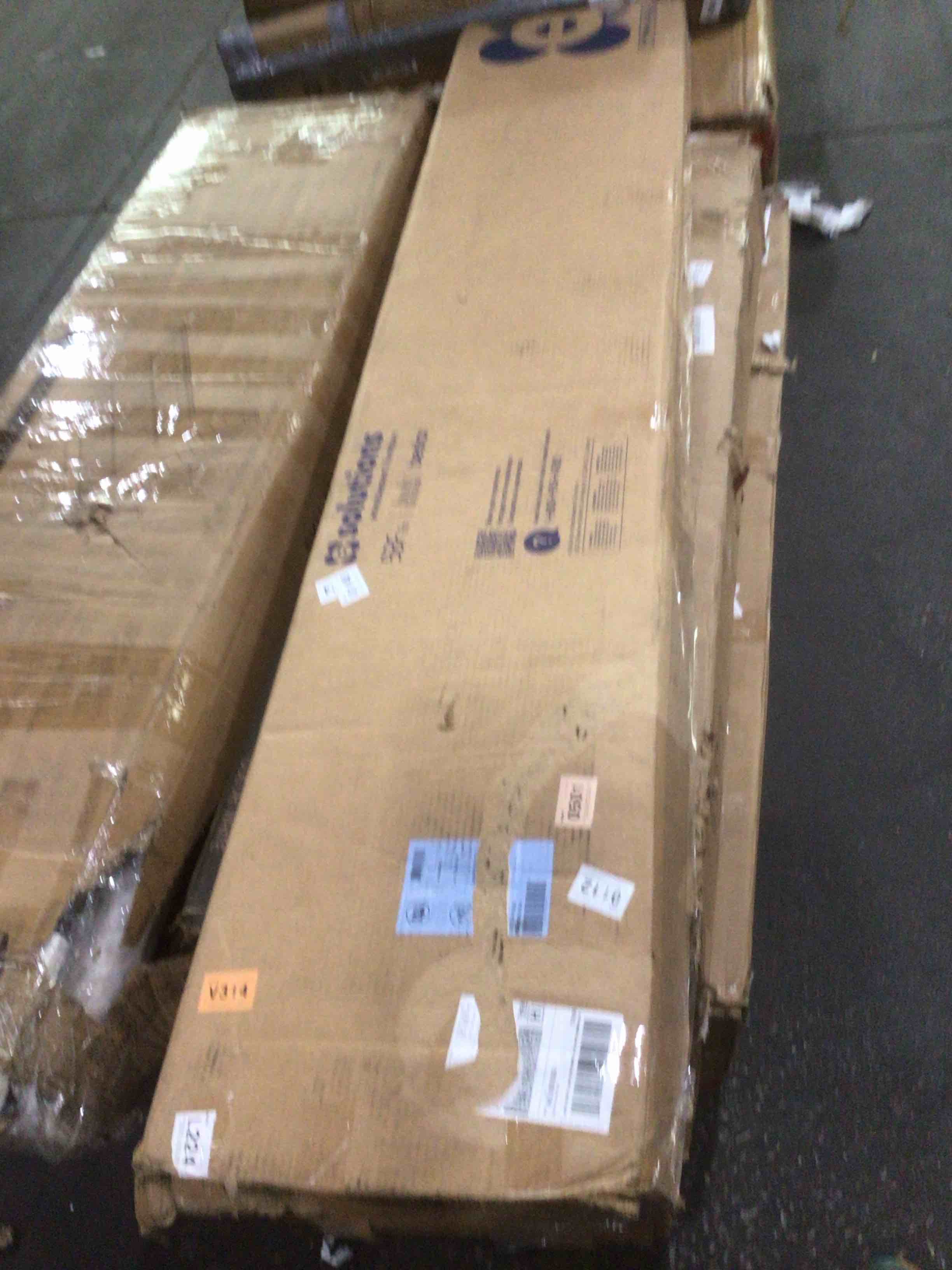 https://s3.amazonaws.com/lotting-images-prod/bidfta/PPE1881582_1750871716837.jpeg