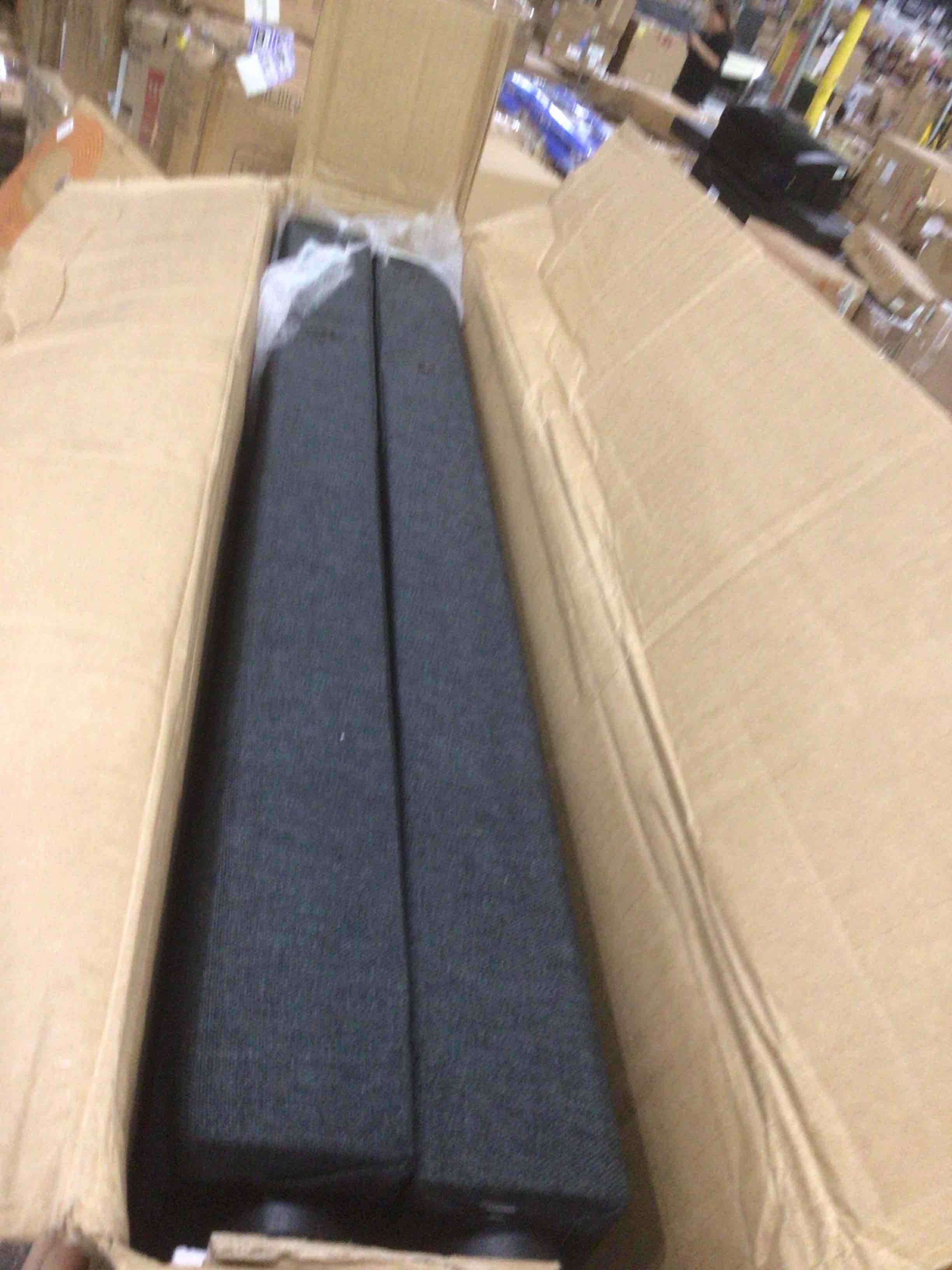 https://s3.amazonaws.com/lotting-images-prod/bidfta/PPE1881600_1750952296215.jpeg