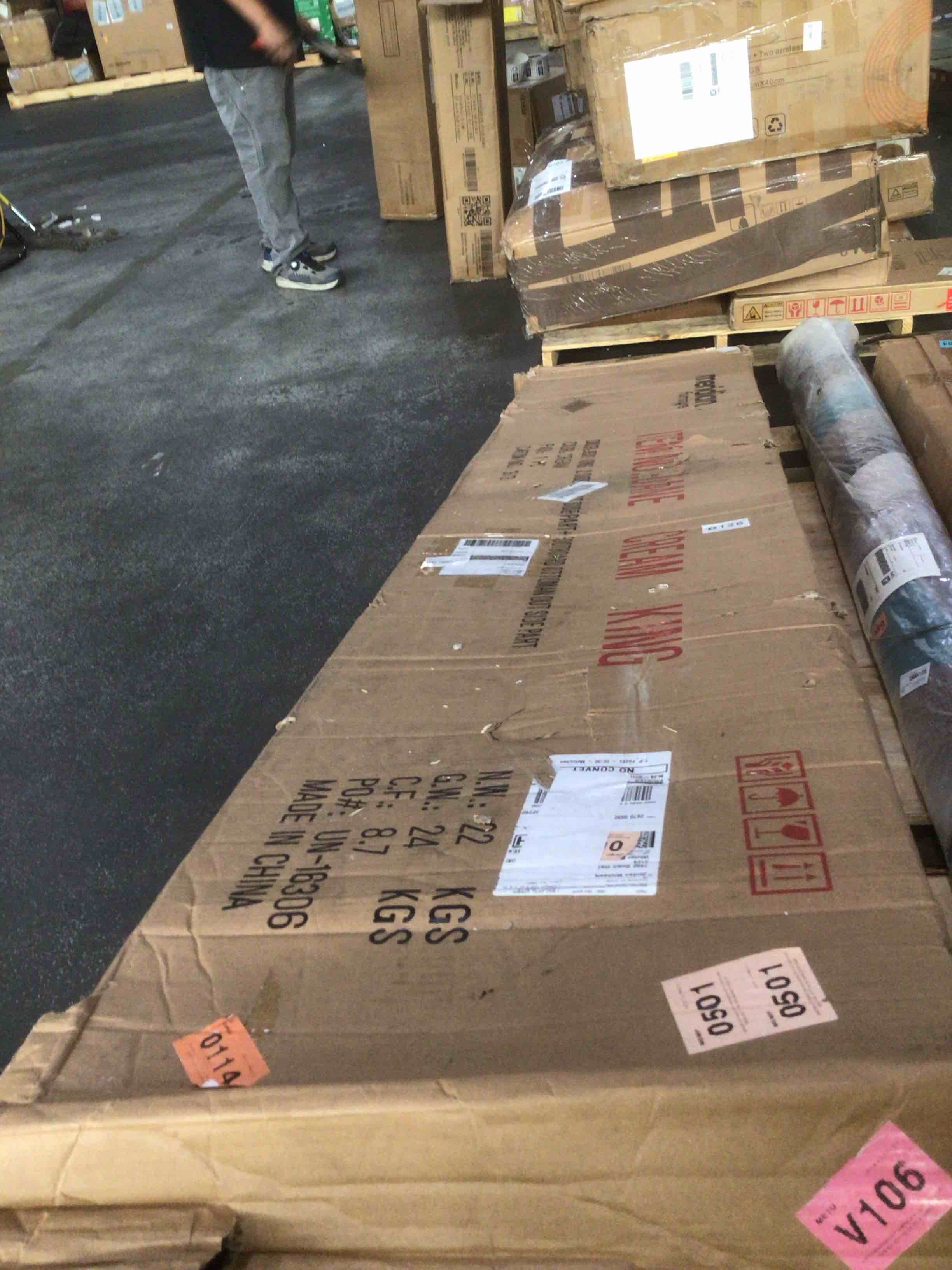 https://s3.amazonaws.com/lotting-images-prod/bidfta/PPE1881620_1750972238060.jpeg