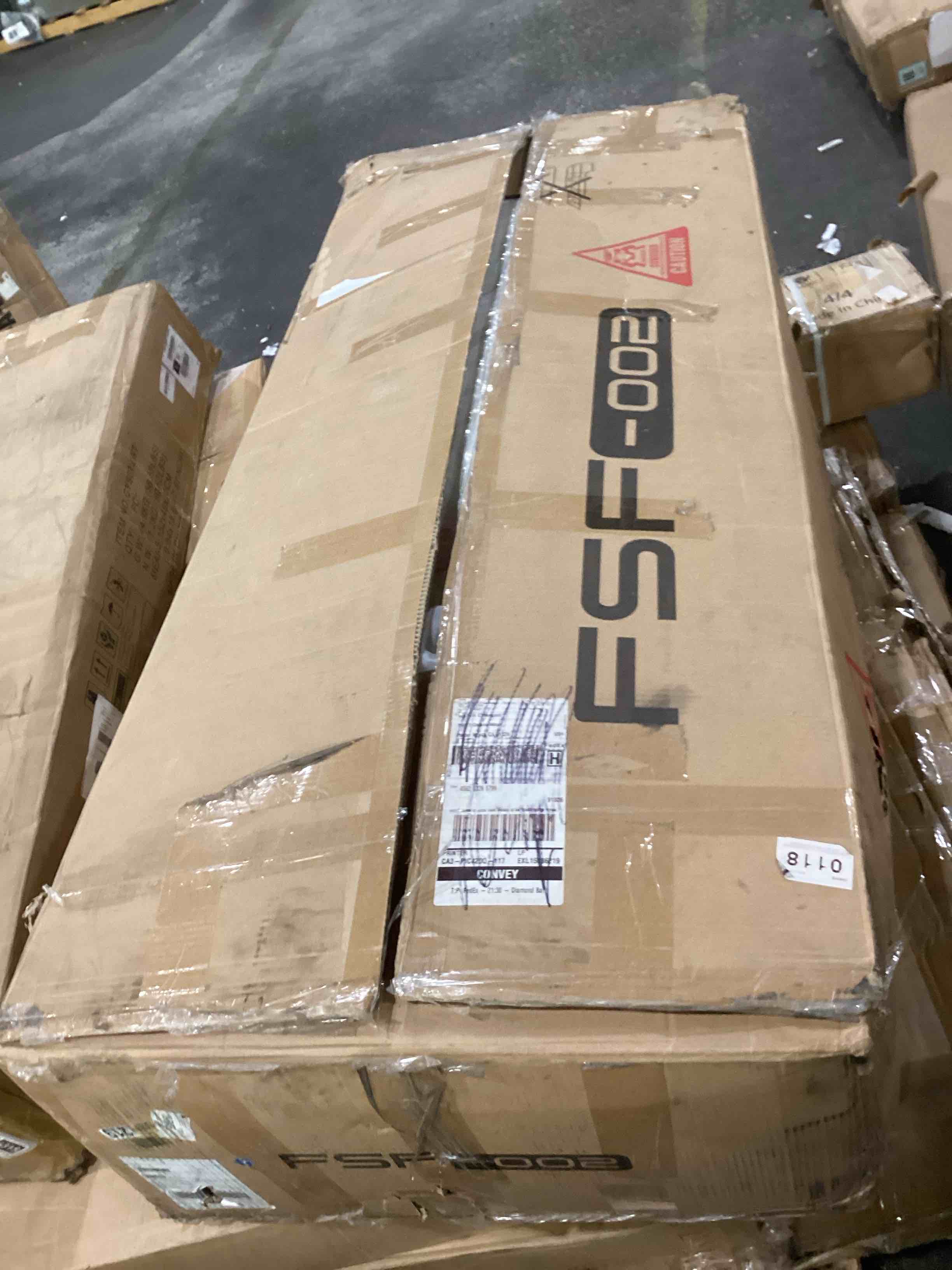 https://s3.amazonaws.com/lotting-images-prod/bidfta/PPE1881823_1752595240610.jpeg