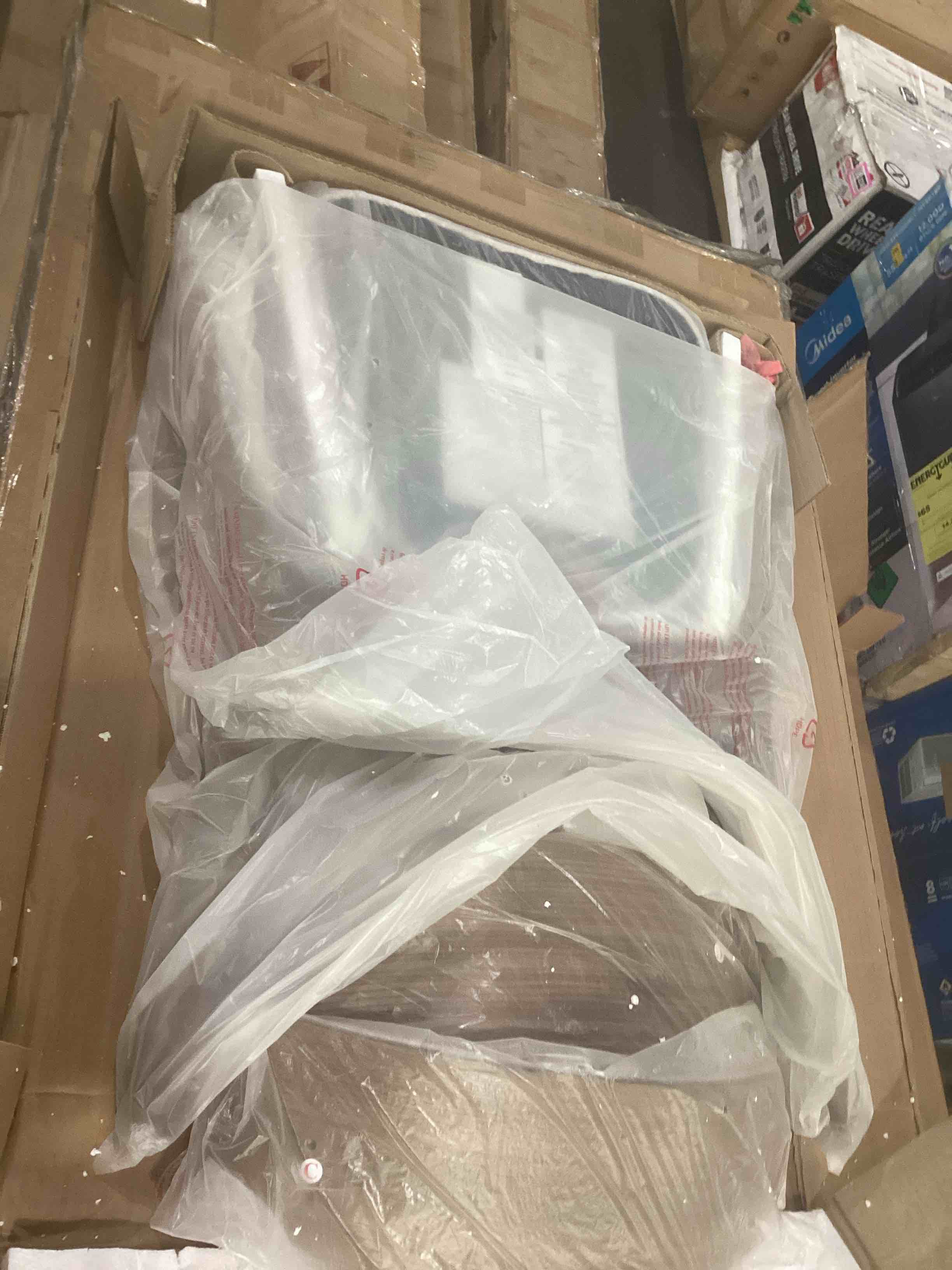 https://s3.amazonaws.com/lotting-images-prod/bidfta/PPE1881861_1752764881520.jpeg