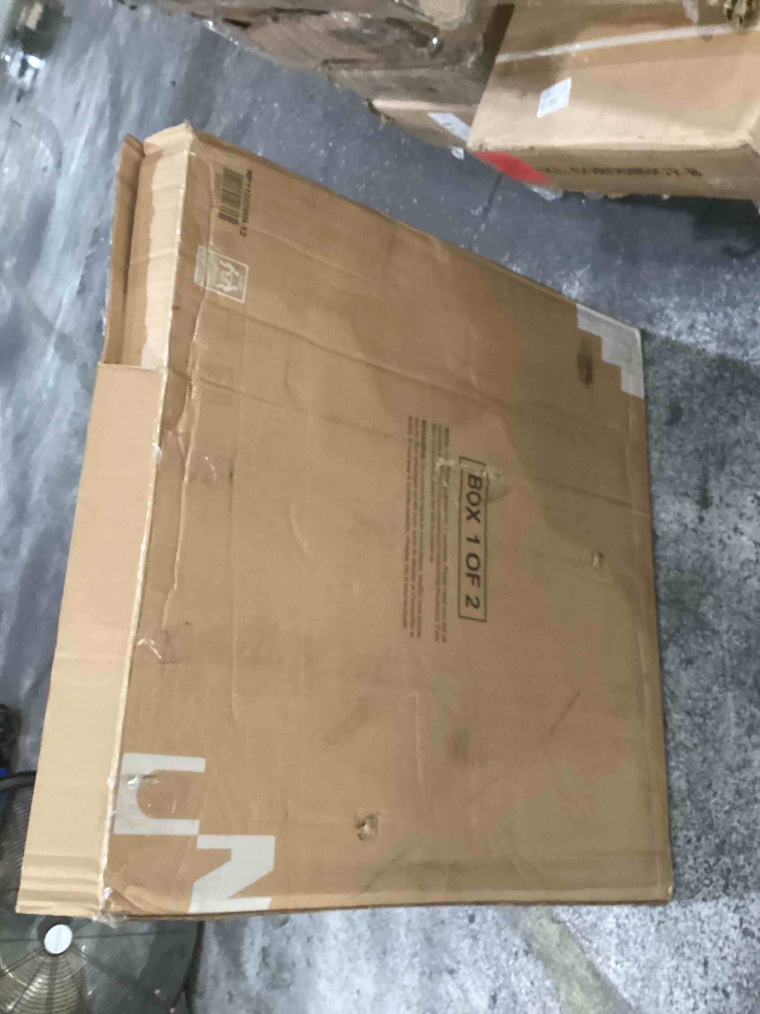 https://s3.amazonaws.com/lotting-images-prod/bidfta/PPE1881881_1752851496381.jpeg