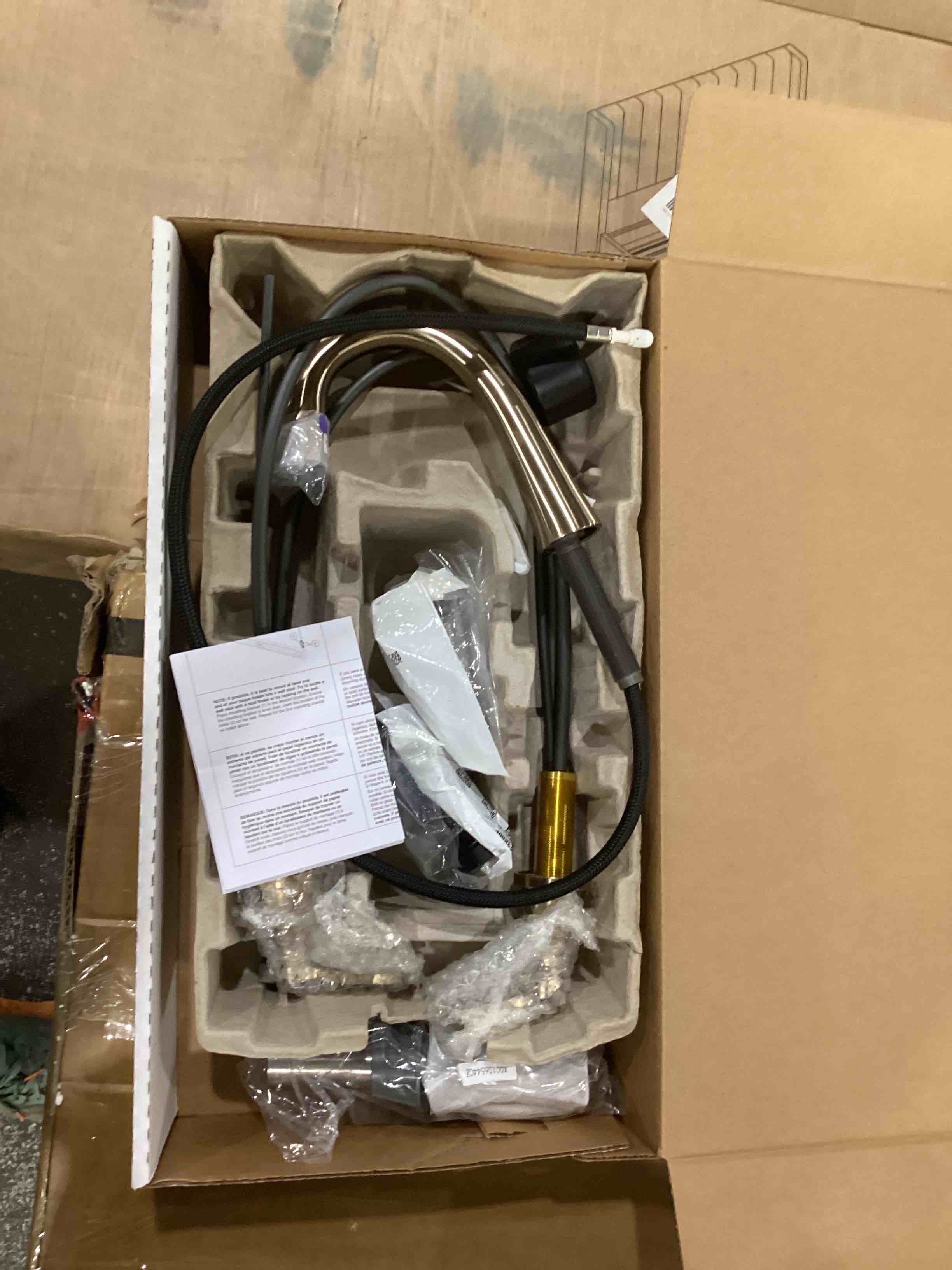 https://s3.amazonaws.com/lotting-images-prod/bidfta/PPE1881894_1752864294167.jpeg