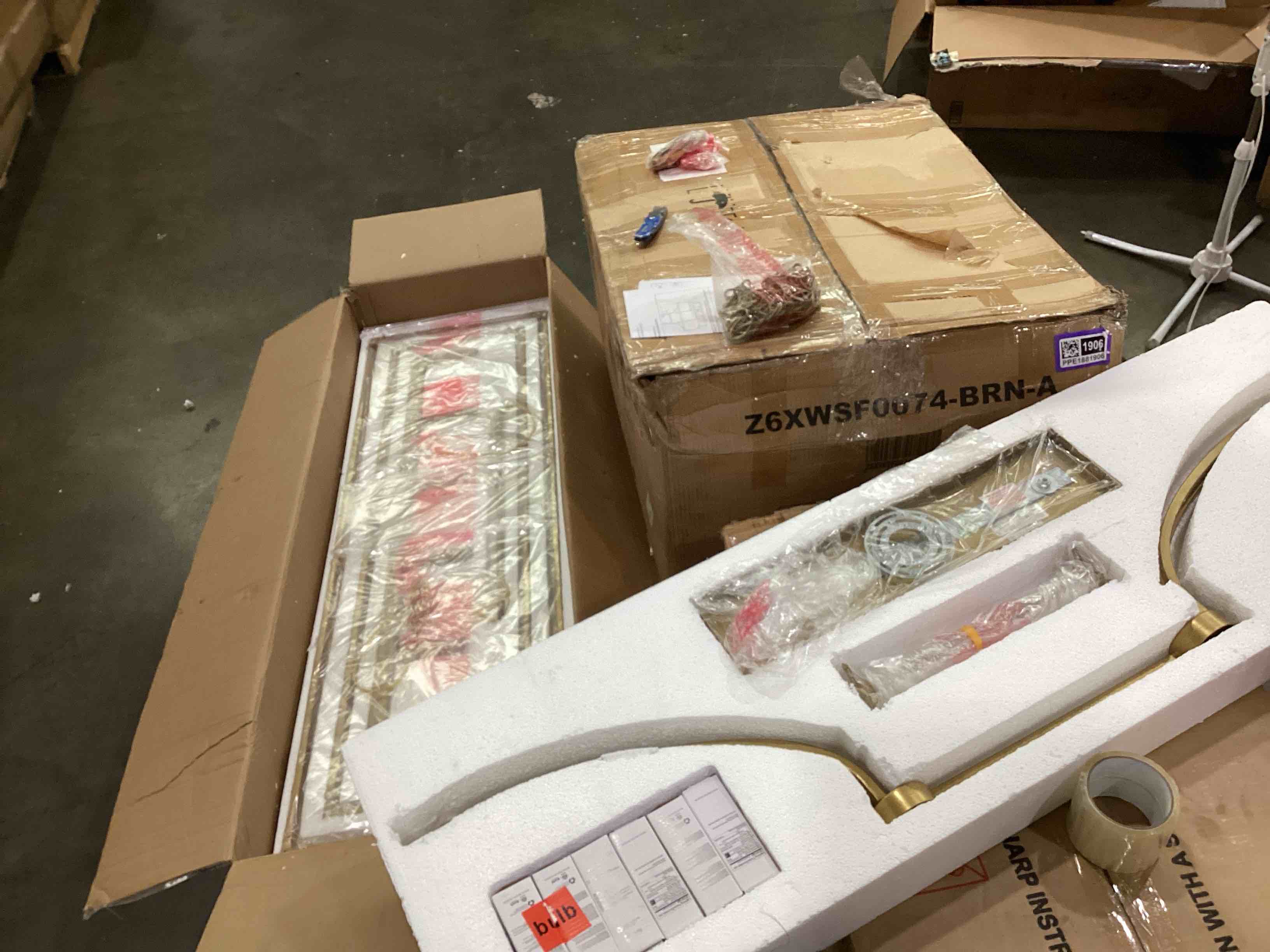 https://s3.amazonaws.com/lotting-images-prod/bidfta/PPE1881907_1753117198370.jpeg
