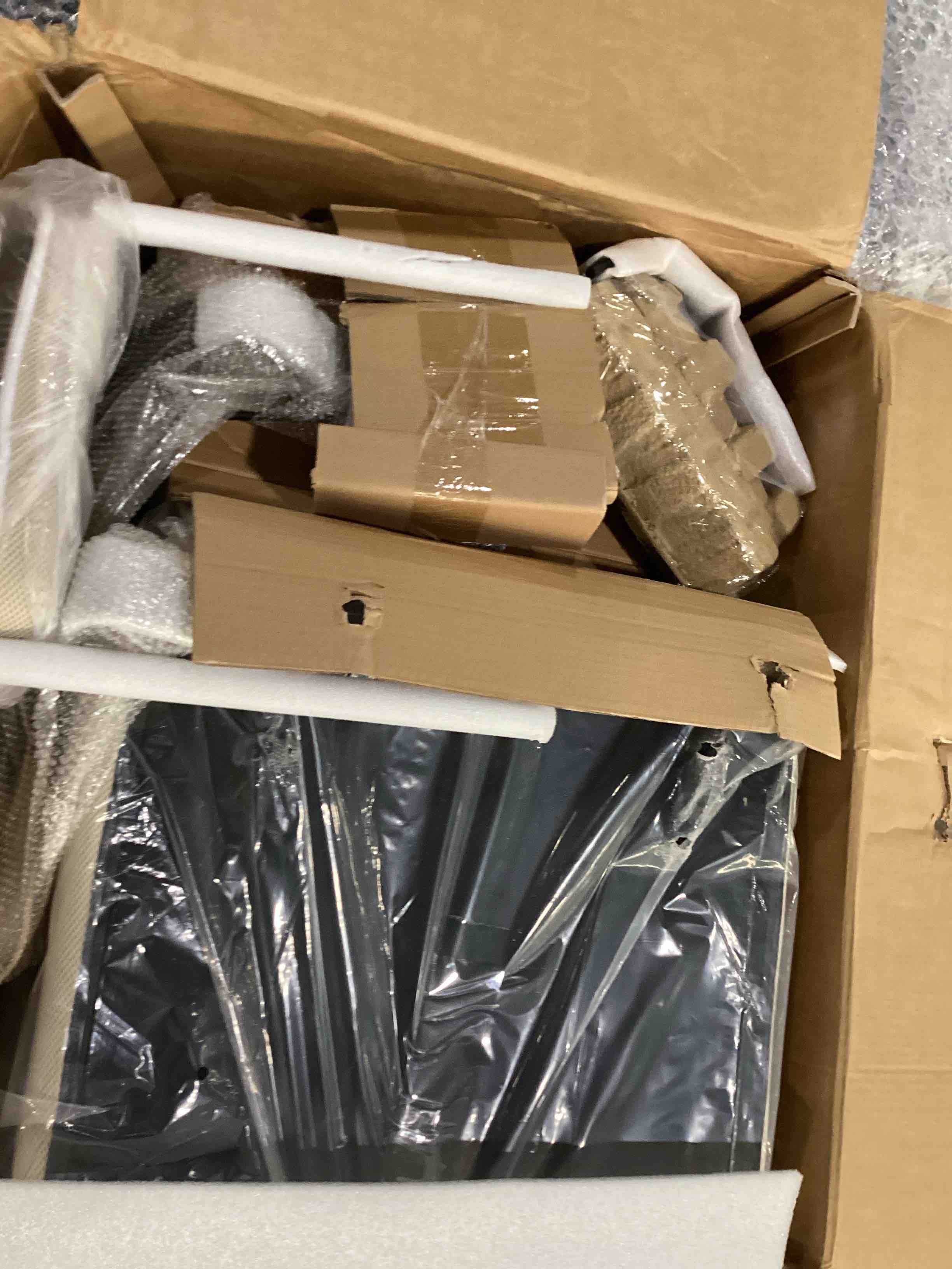 https://s3.amazonaws.com/lotting-images-prod/bidfta/PPE1882023_1742313910778.jpeg