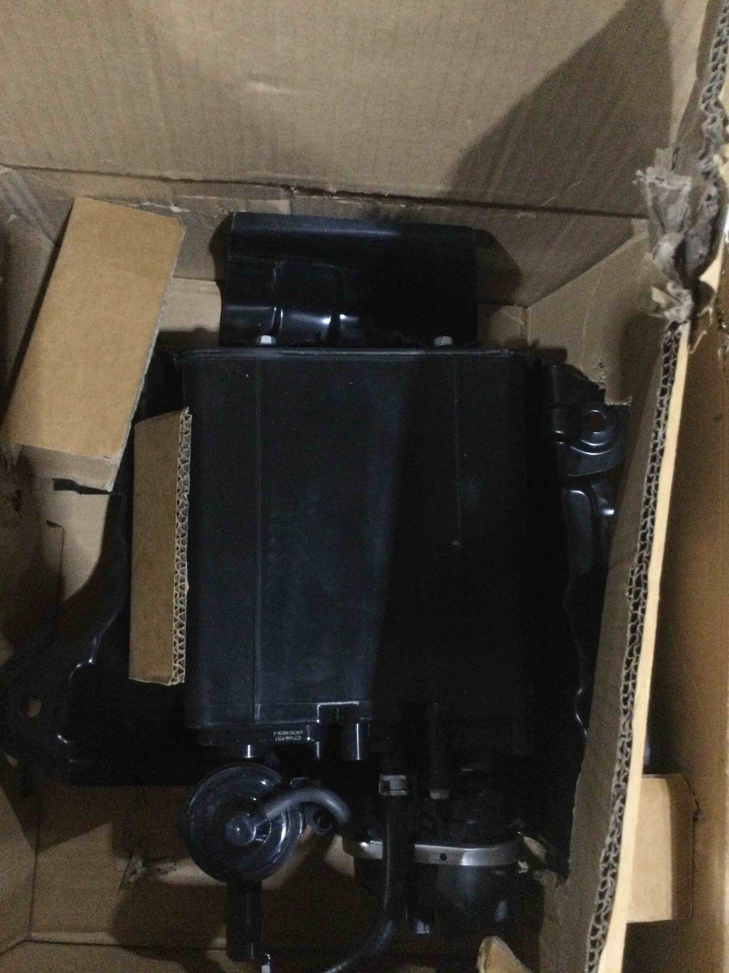 https://s3.amazonaws.com/lotting-images-prod/bidfta/PPE1883179_1744048581815.jpeg