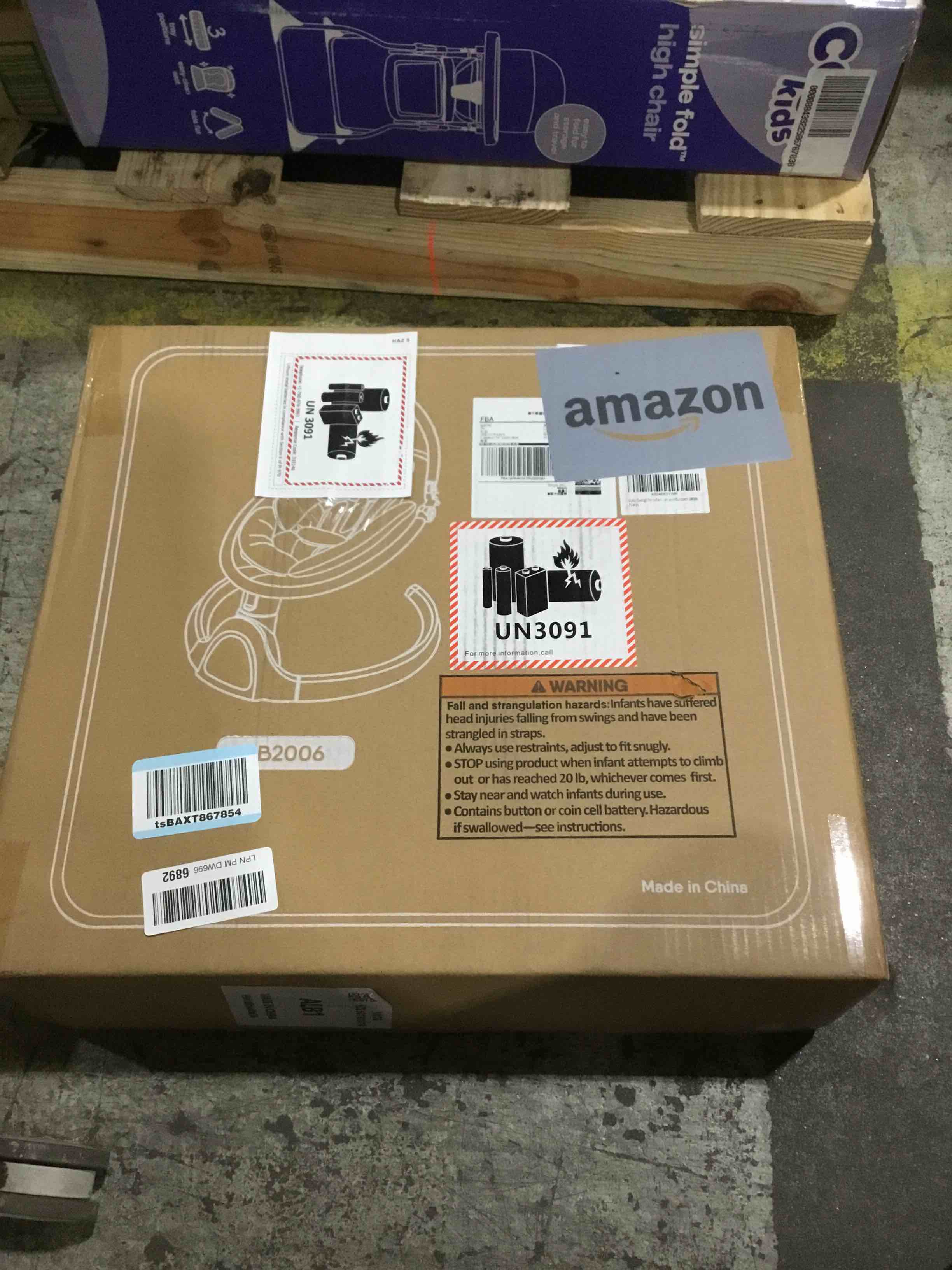 Baby Swings for Infants, Fasonbaby Bluetooth Infant Swing with Music Speaker with 3 Seat Positions, 5 Speeds and Remote Control - Portable Baby Swing for Indoor and Outdoor (Black)