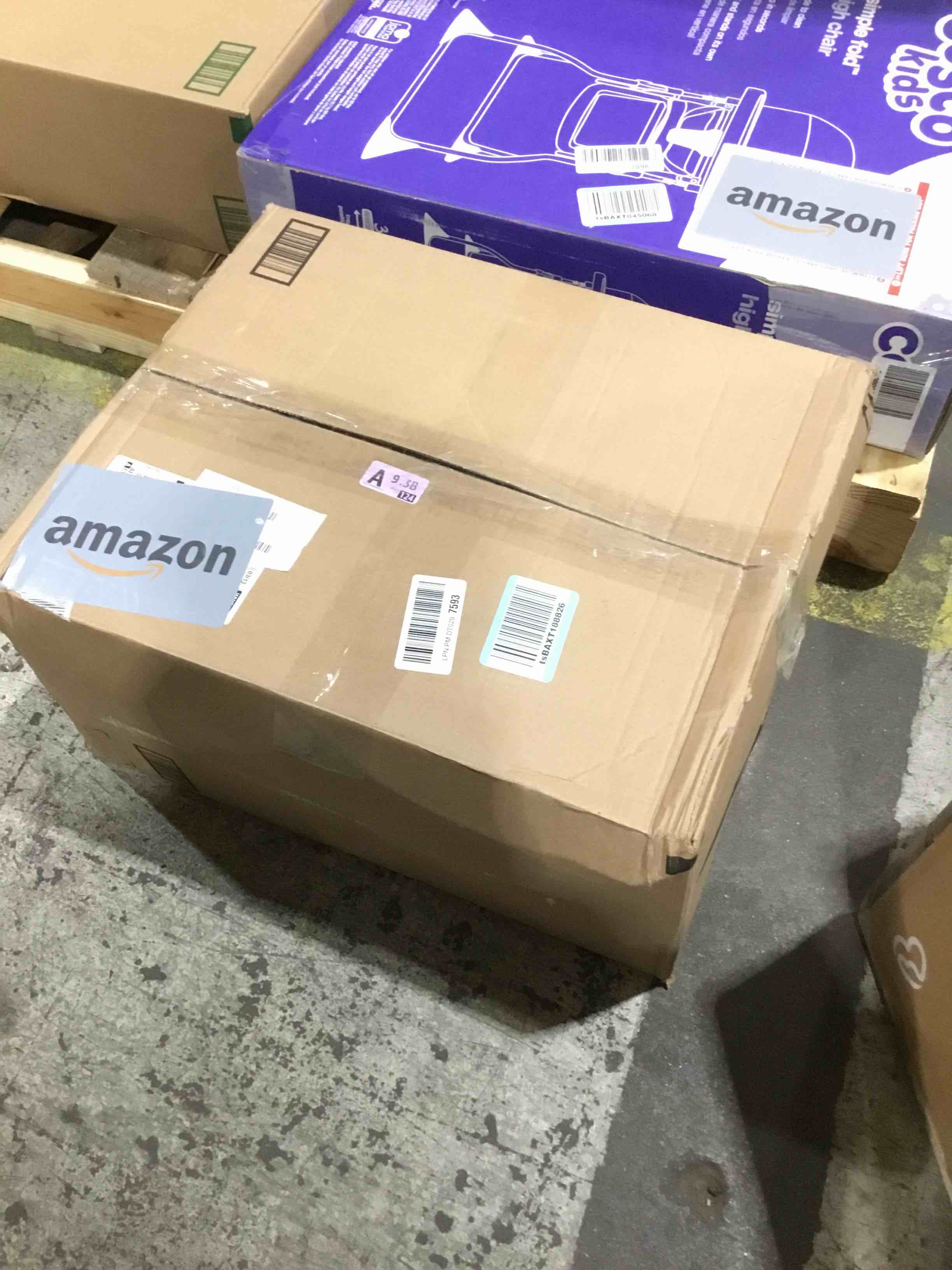 Sunnyray 4 Pcs Rice Storage Container 28 lb Airtight Flour Container with Wheels Measuring Cup Clear Pet Food Cube Dog Birds Cat Food Bin Grain Cereal Organizer Box for Dry Baking Supplies