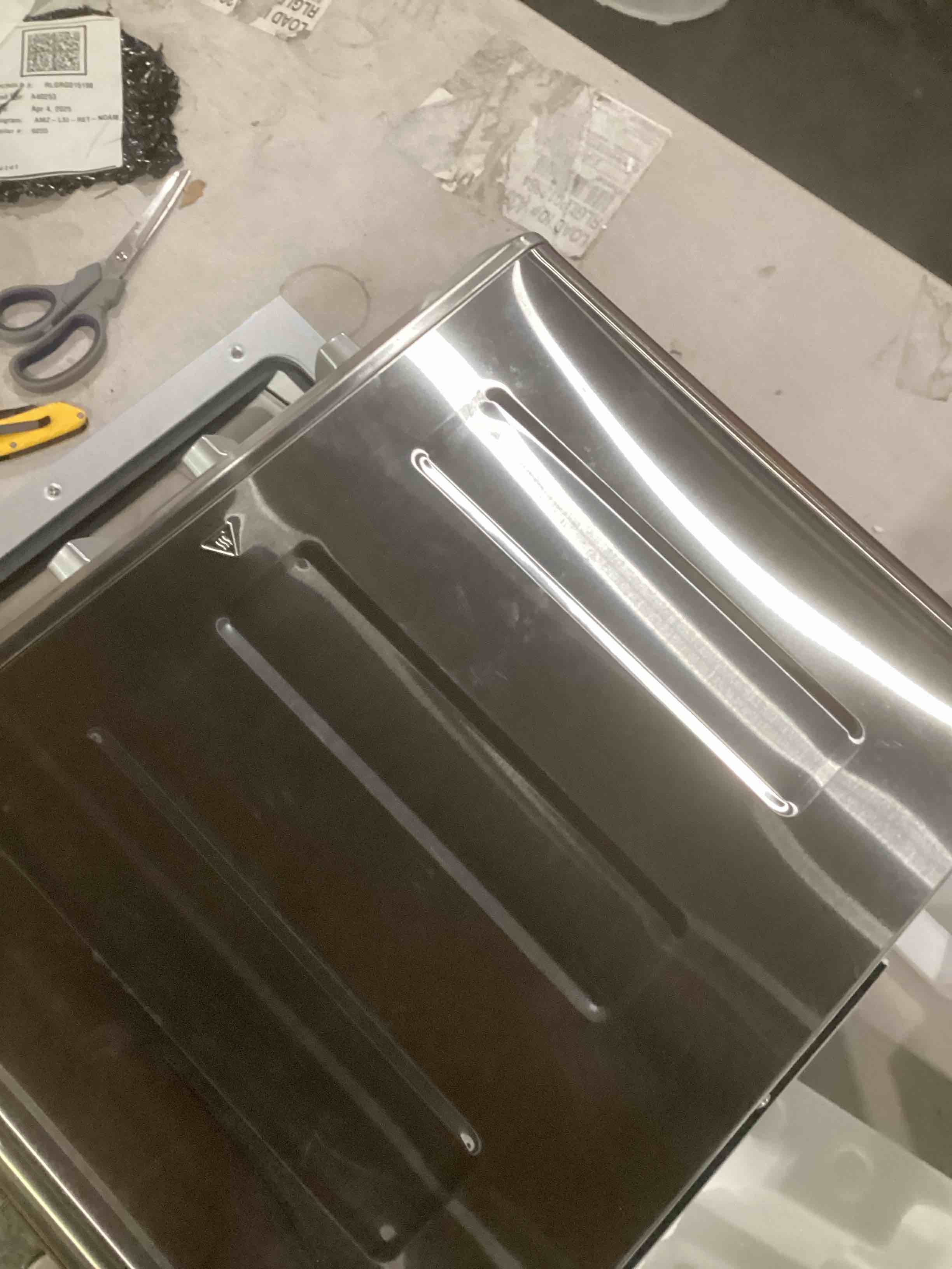 https://s3.amazonaws.com/lotting-images-prod/bidfta/PPE1883297_1746463385742.jpeg