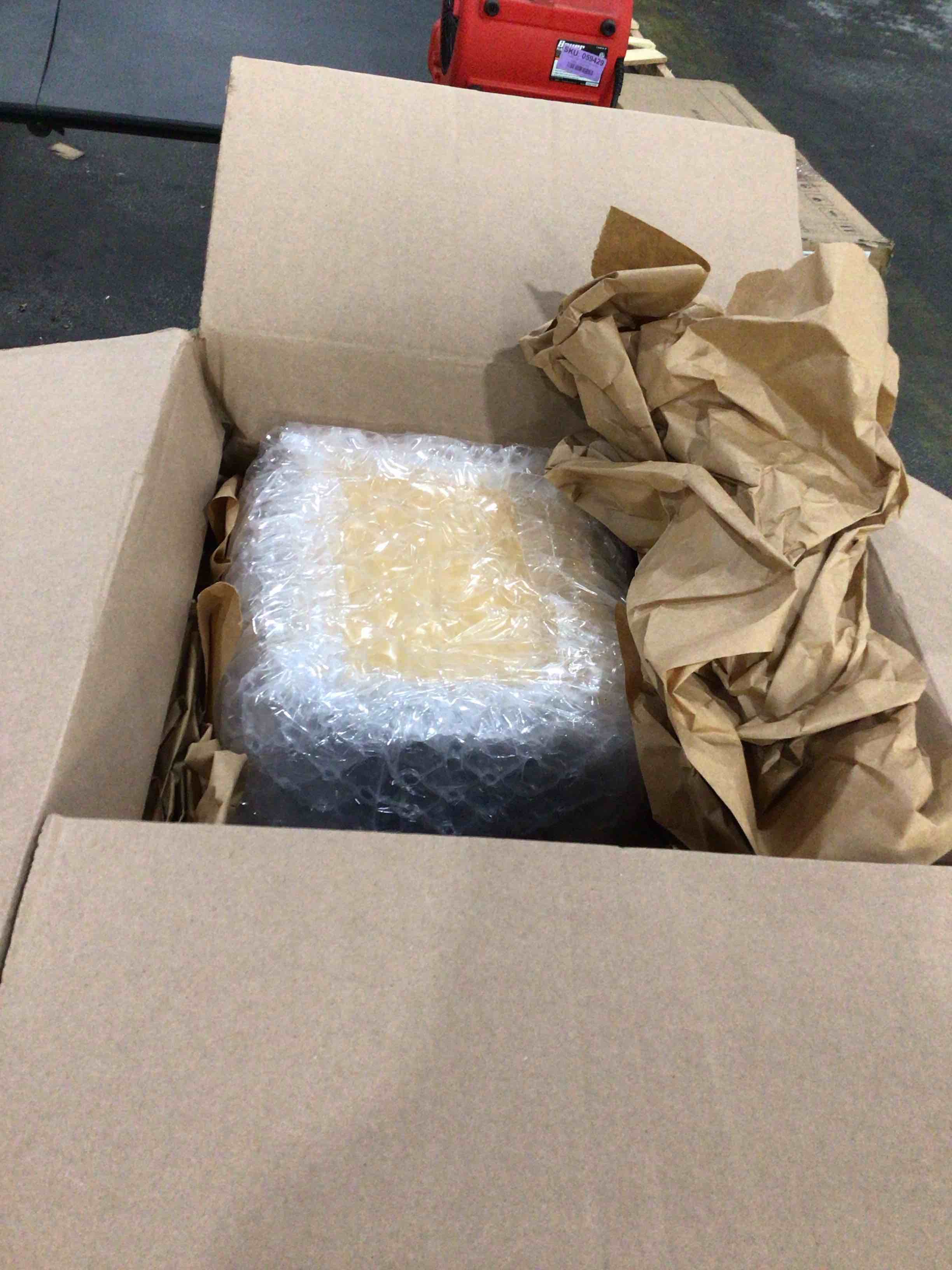 https://s3.amazonaws.com/lotting-images-prod/bidfta/PPE1883703_1747409812391.jpeg