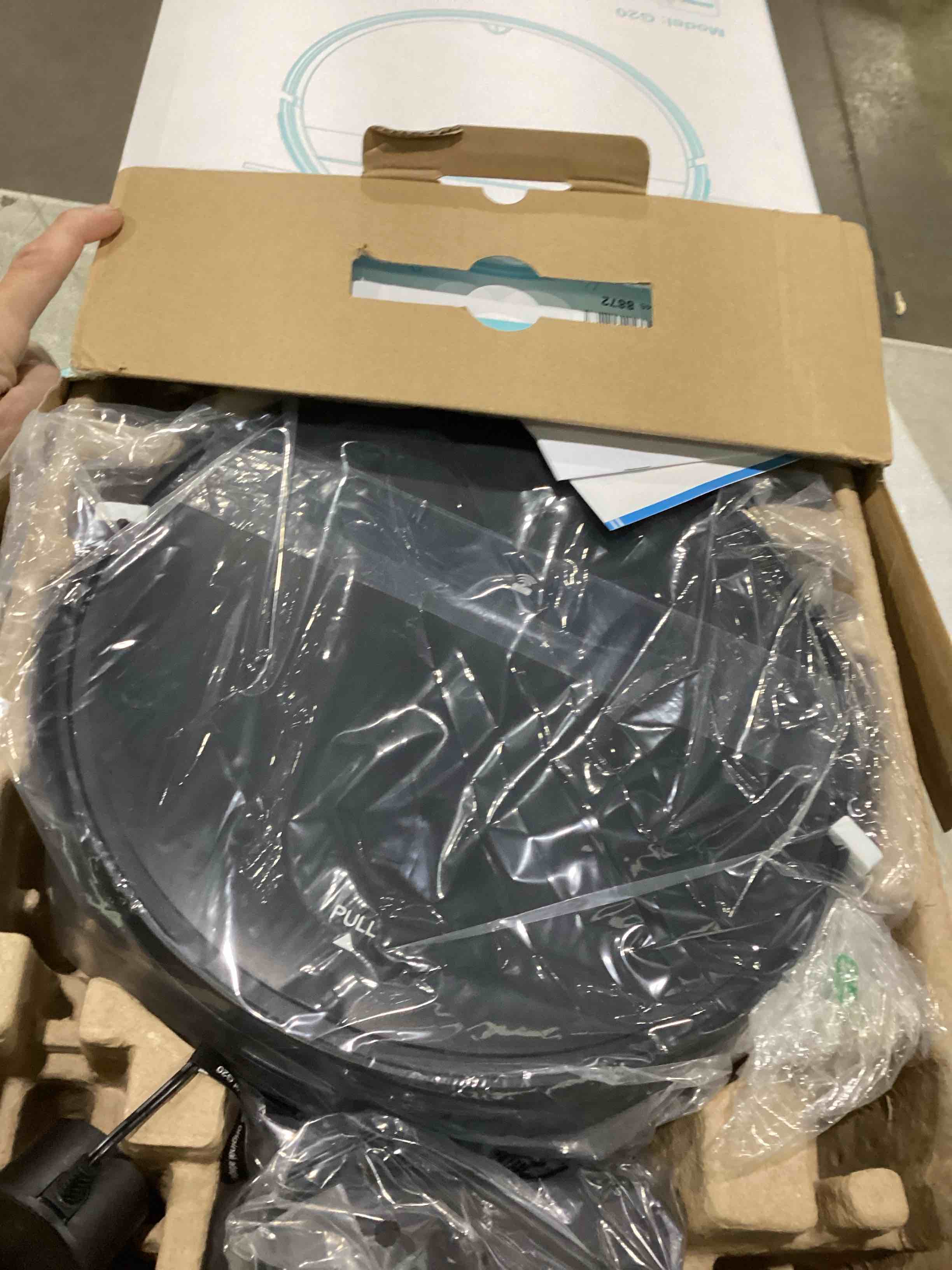 https://s3.amazonaws.com/lotting-images-prod/bidfta/PPE1887162_1744028544479.jpeg