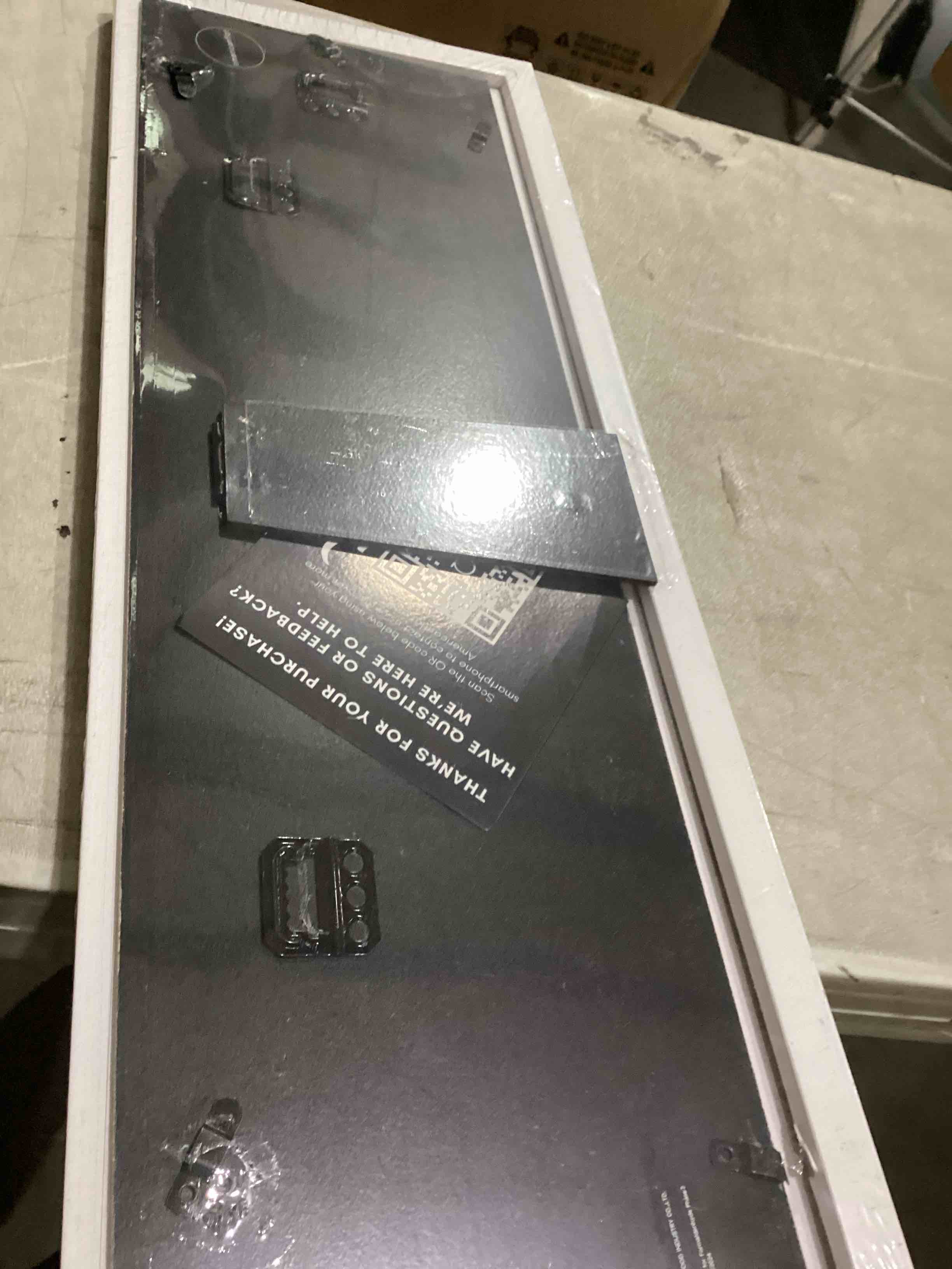 https://s3.amazonaws.com/lotting-images-prod/bidfta/PPE1887251_1744118229252.jpeg