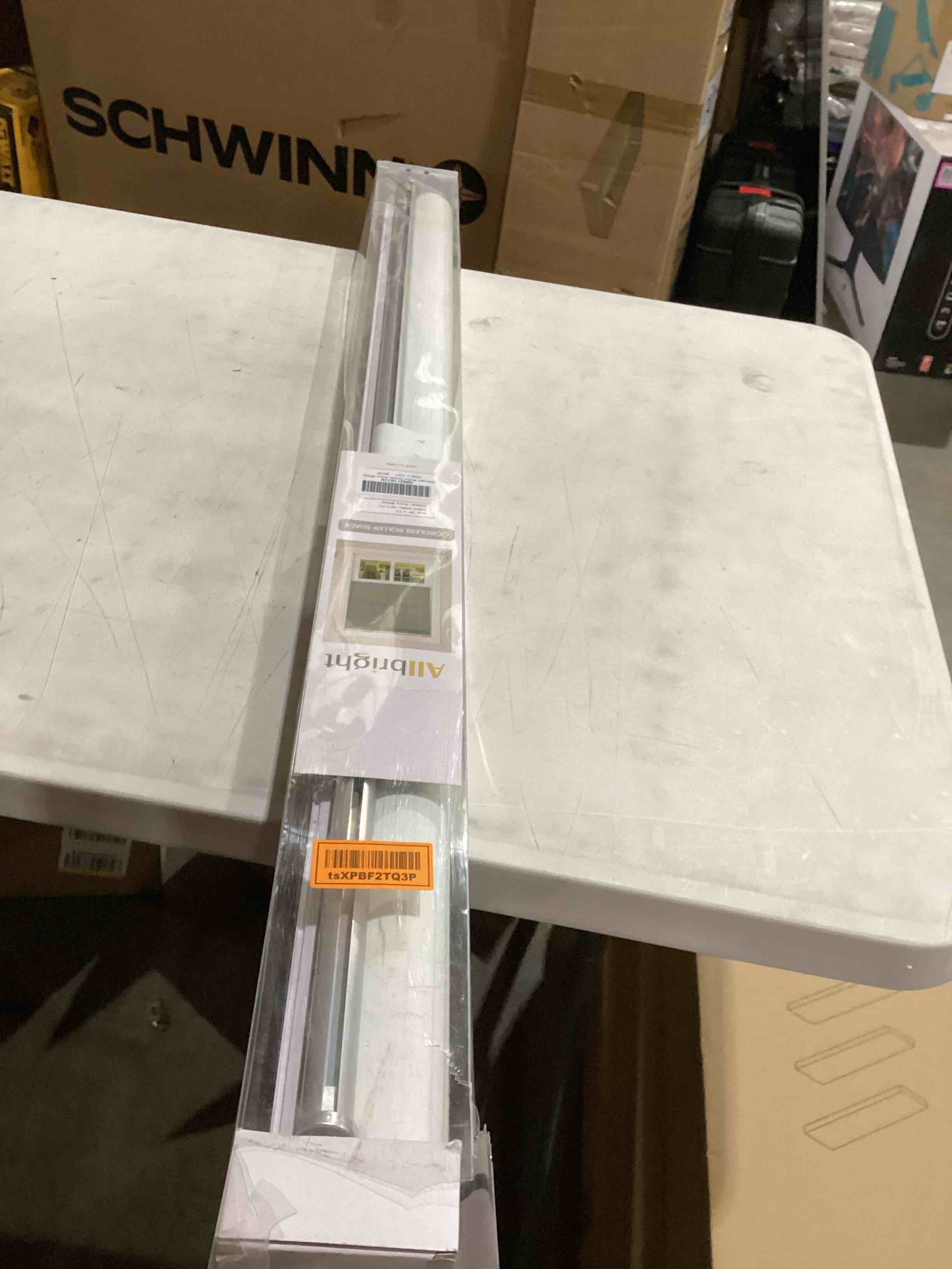 https://s3.amazonaws.com/lotting-images-prod/bidfta/PPE1887776_1745584082706.jpeg