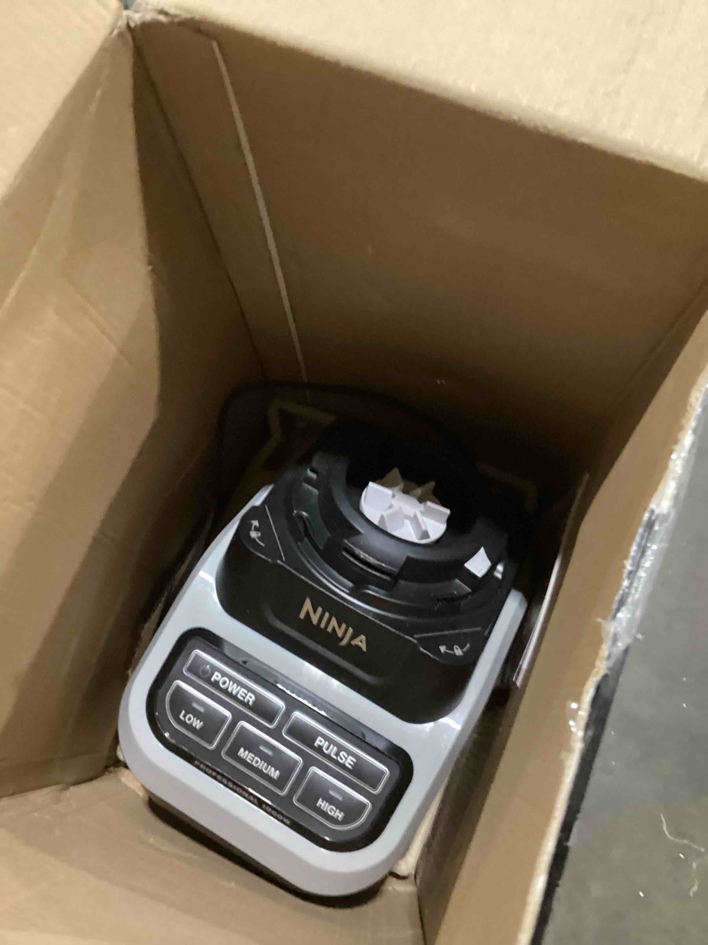https://s3.amazonaws.com/lotting-images-prod/bidfta/PPE1887829_1746622854565.jpeg