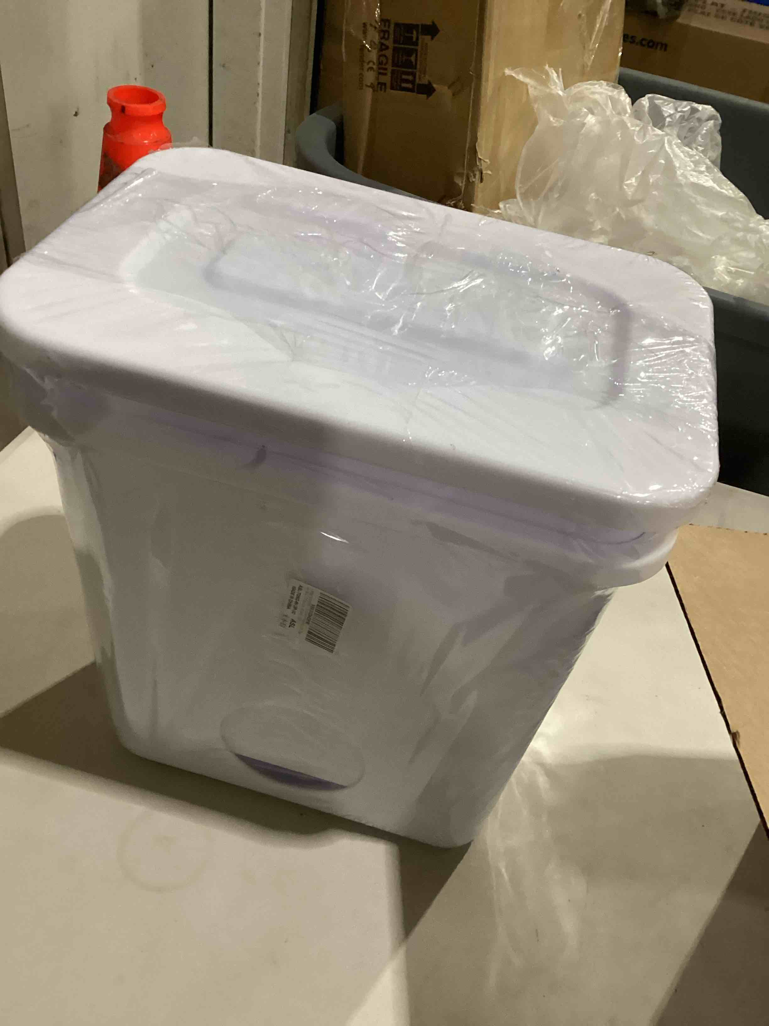 https://s3.amazonaws.com/lotting-images-prod/bidfta/PPE1887856_1746627042806.jpeg