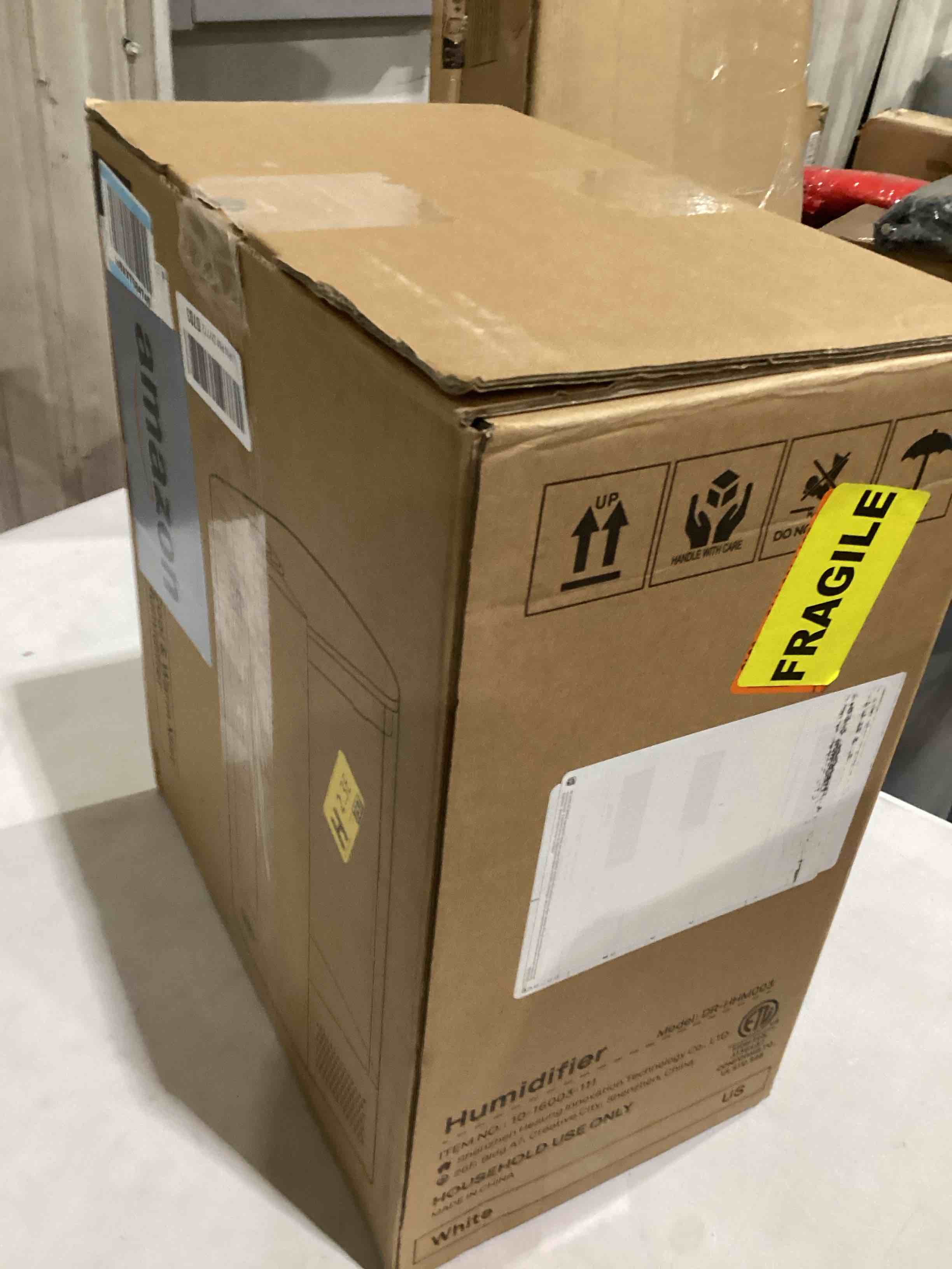 https://s3.amazonaws.com/lotting-images-prod/bidfta/PPE1887874_1746629825786.jpeg