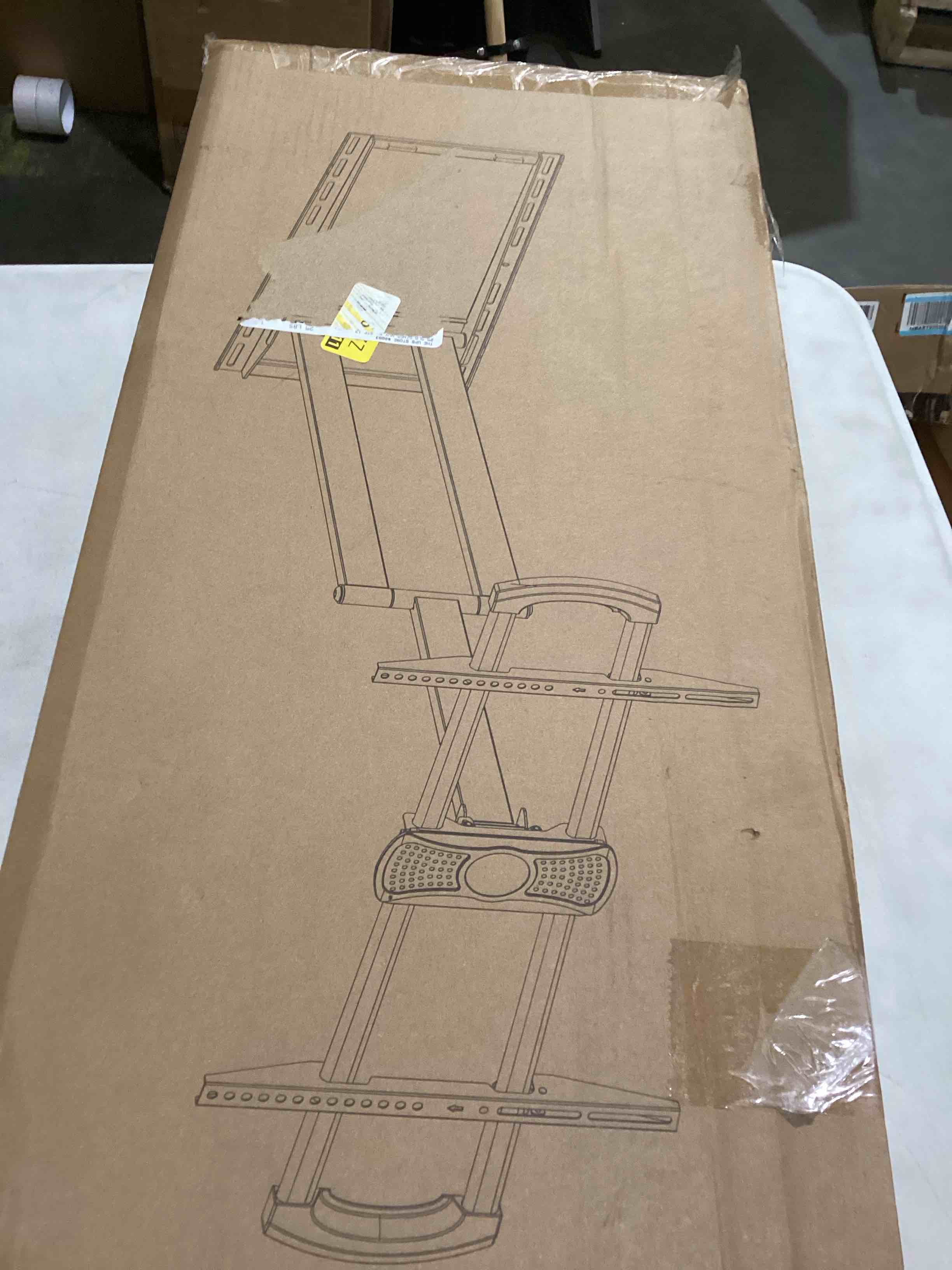 https://s3.amazonaws.com/lotting-images-prod/bidfta/PPE1887939_1746648786061.jpeg