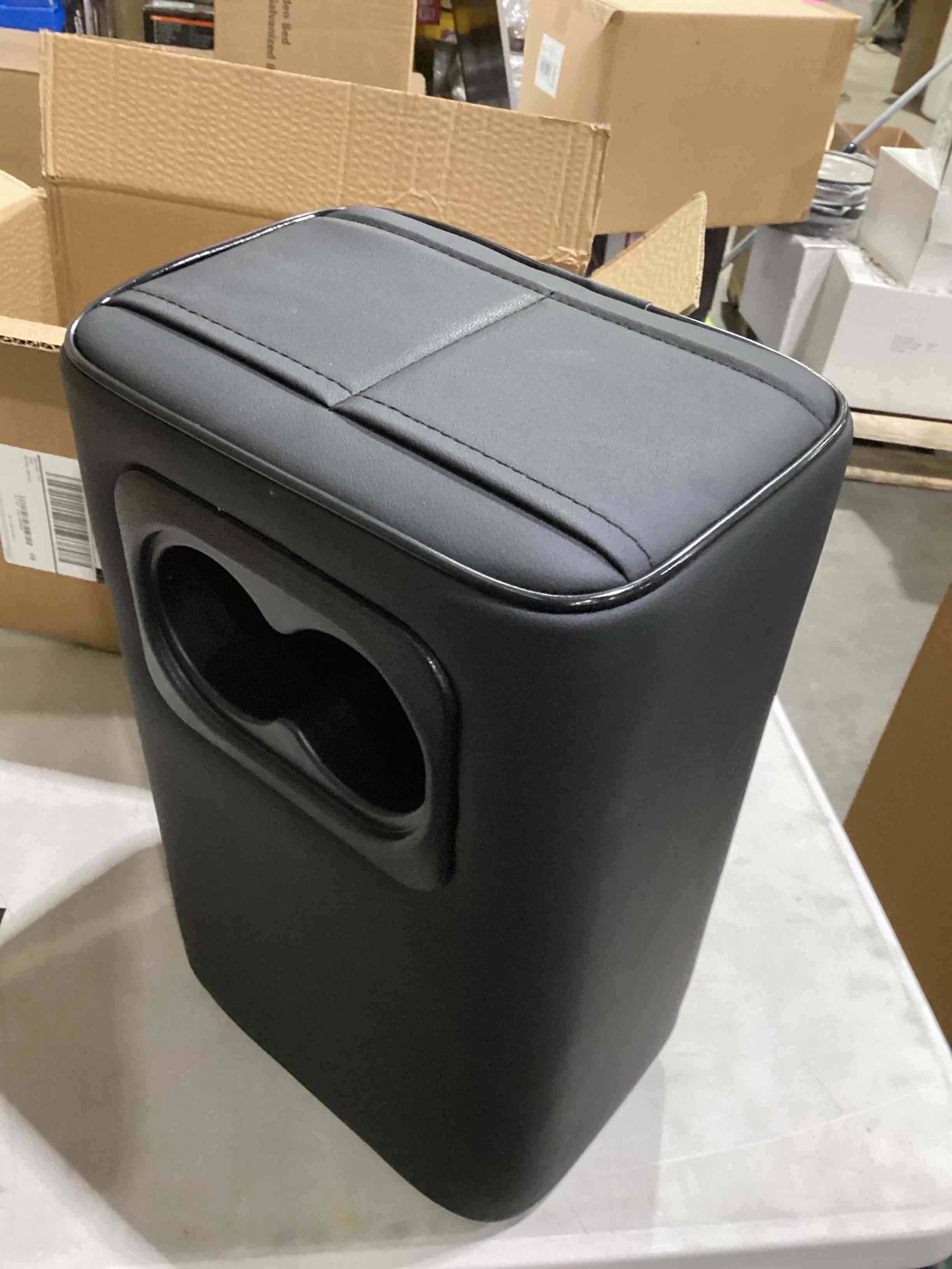 https://s3.amazonaws.com/lotting-images-prod/bidfta/PPE1887945_1746708244151.jpeg