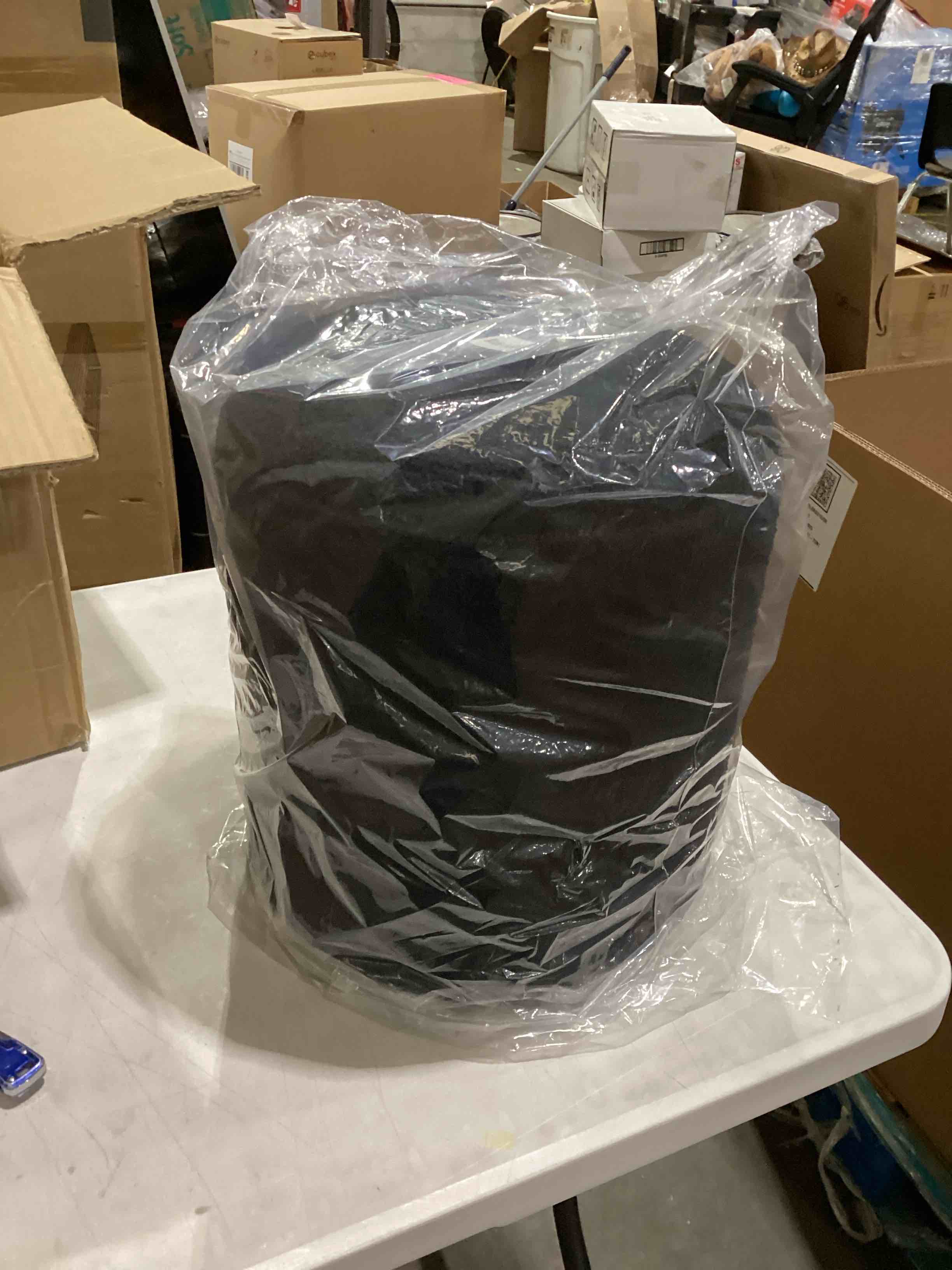 https://s3.amazonaws.com/lotting-images-prod/bidfta/PPE1887947_1746708475619.jpeg