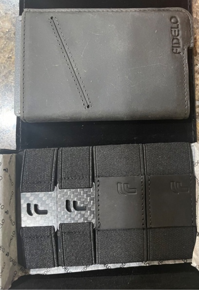 Fidelo Minimalist Mens Card Wallet