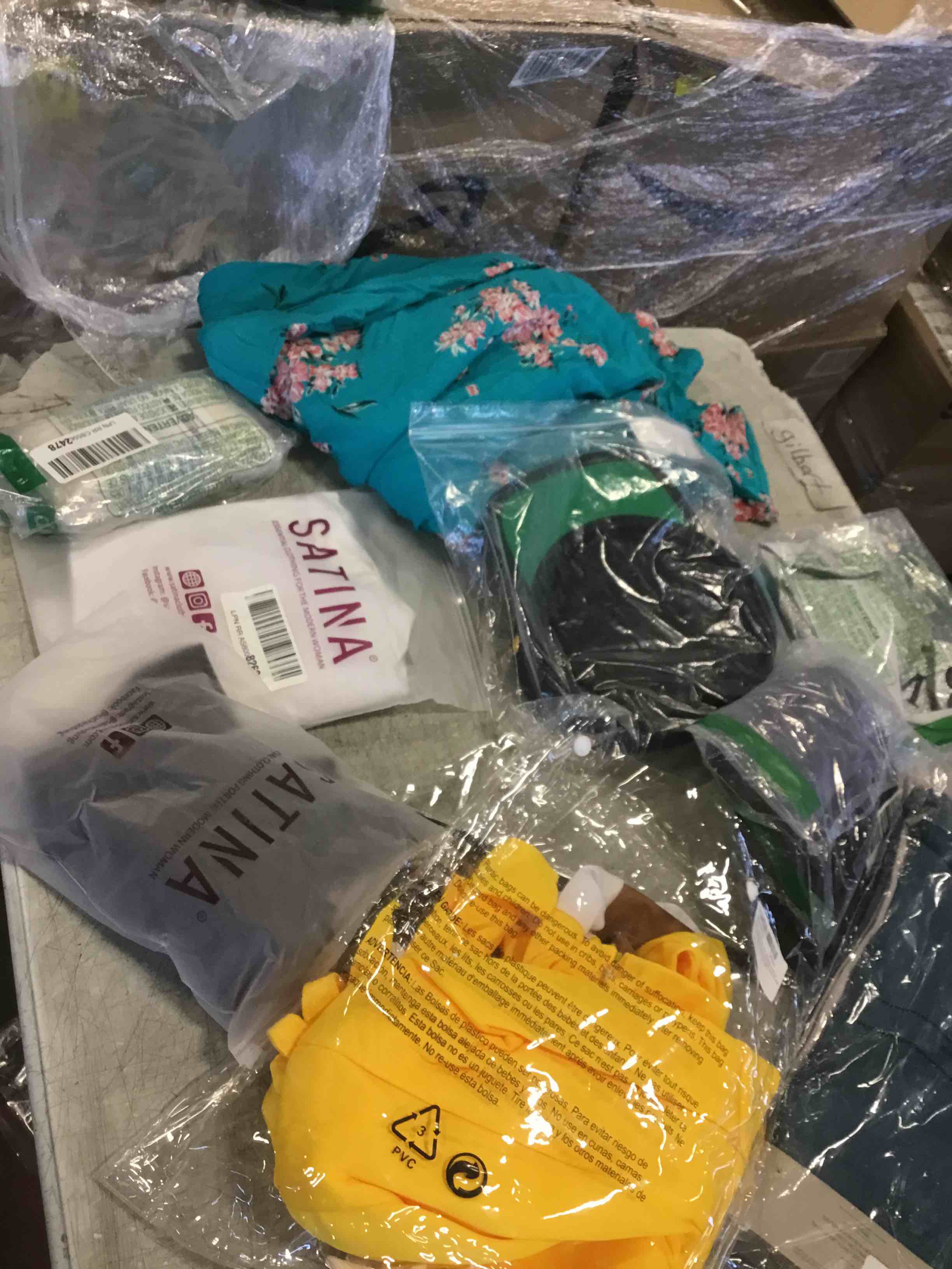 https://s3.amazonaws.com/lotting-images-prod/bidfta/PPE1888781_1733421734079.jpeg