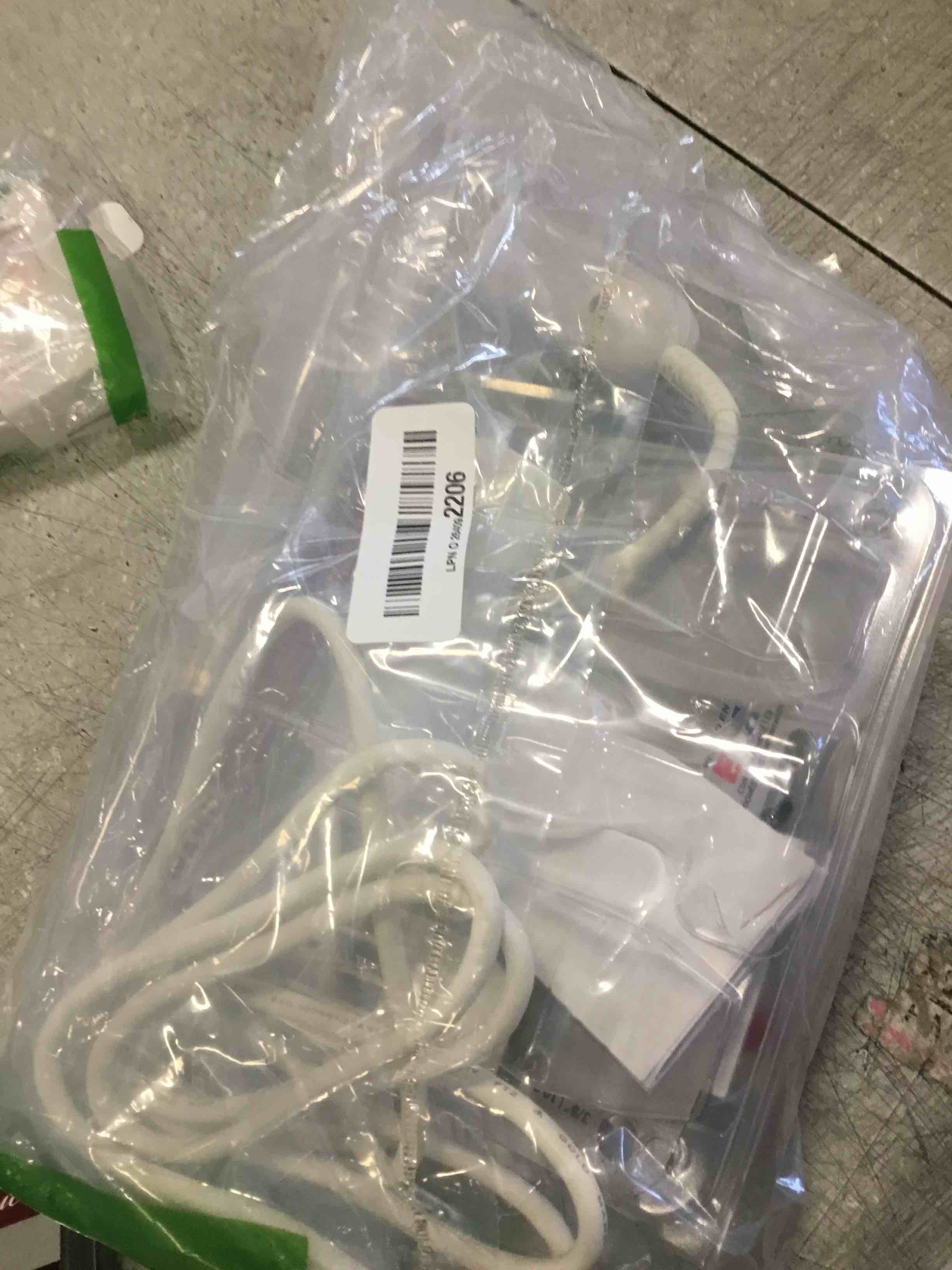 https://s3.amazonaws.com/lotting-images-prod/bidfta/PPE1888803_1733426404427.jpeg