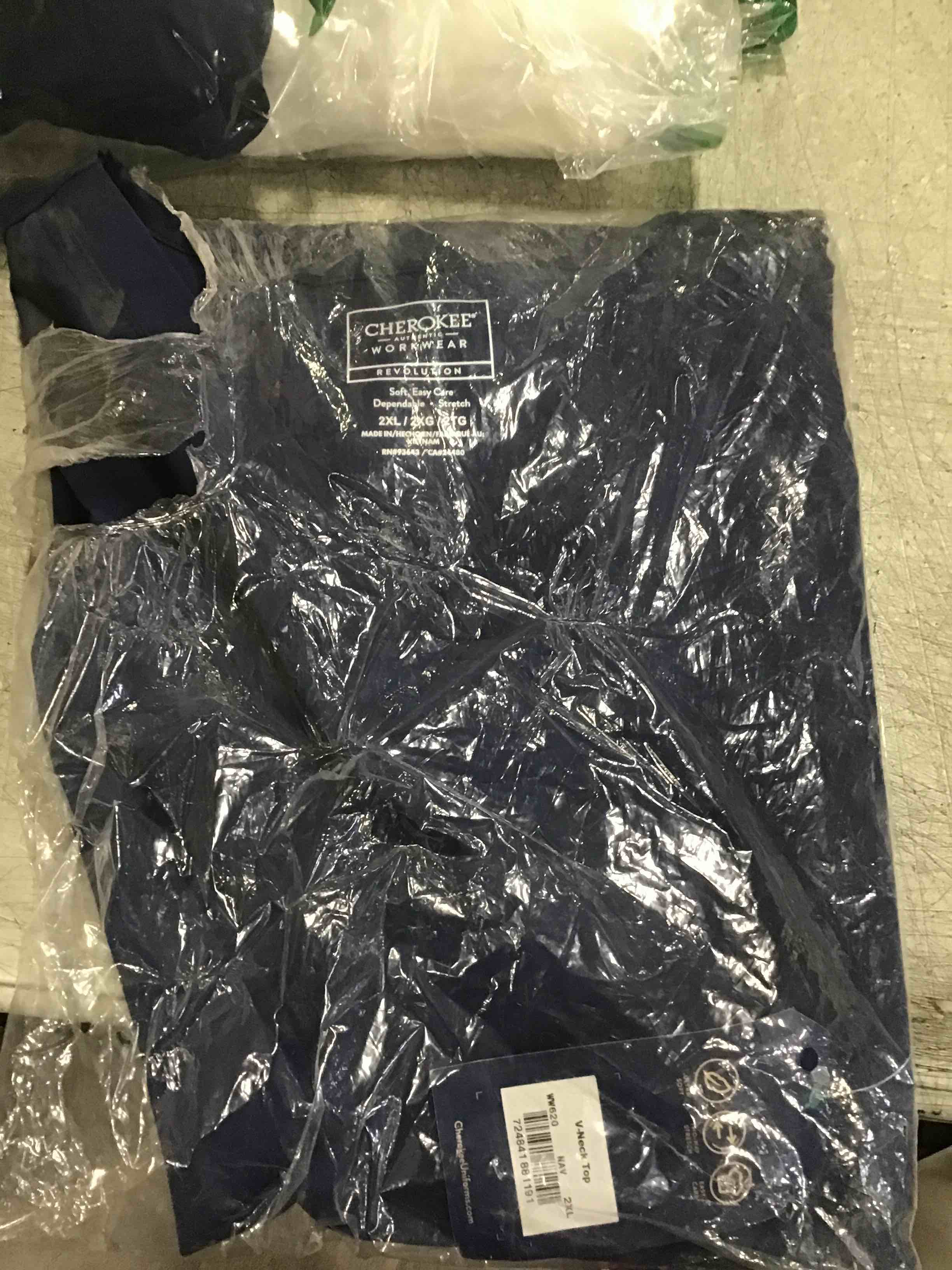 https://s3.amazonaws.com/lotting-images-prod/bidfta/PPE1889050_1733770482801.jpeg