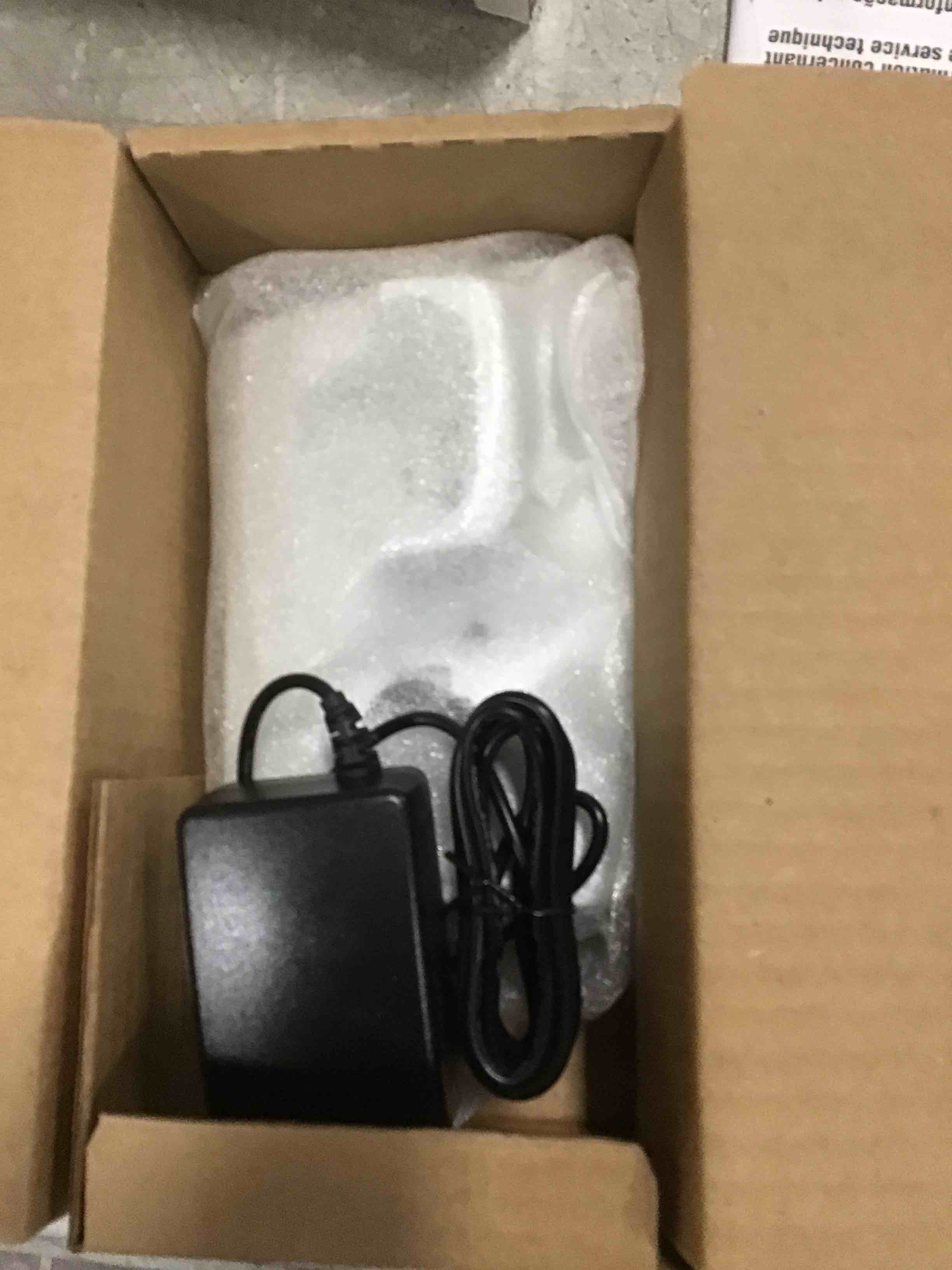 https://s3.amazonaws.com/lotting-images-prod/bidfta/PPE1889430_1733853376999.jpeg