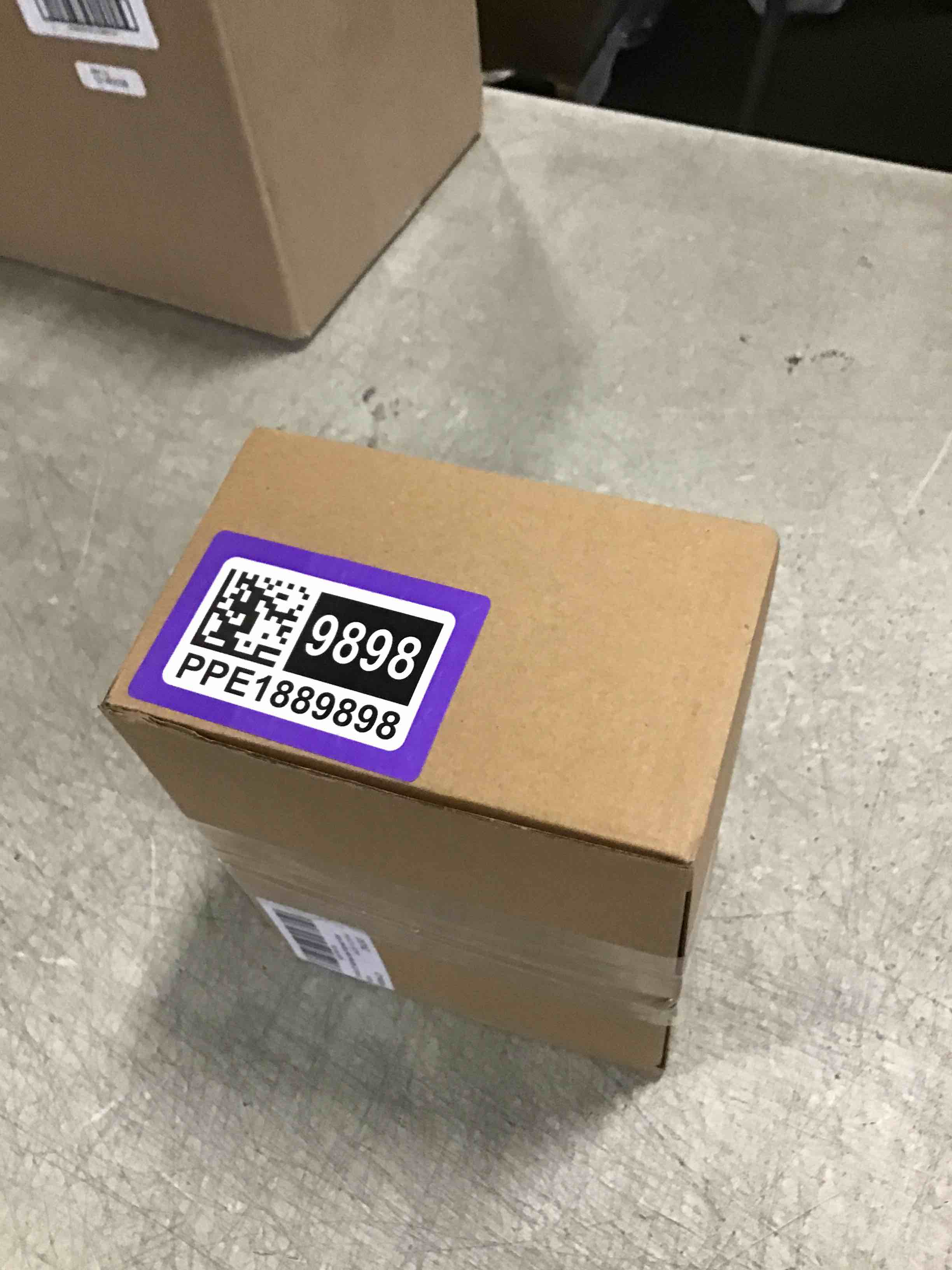 https://s3.amazonaws.com/lotting-images-prod/bidfta/PPE1889898_1733939881223.jpeg