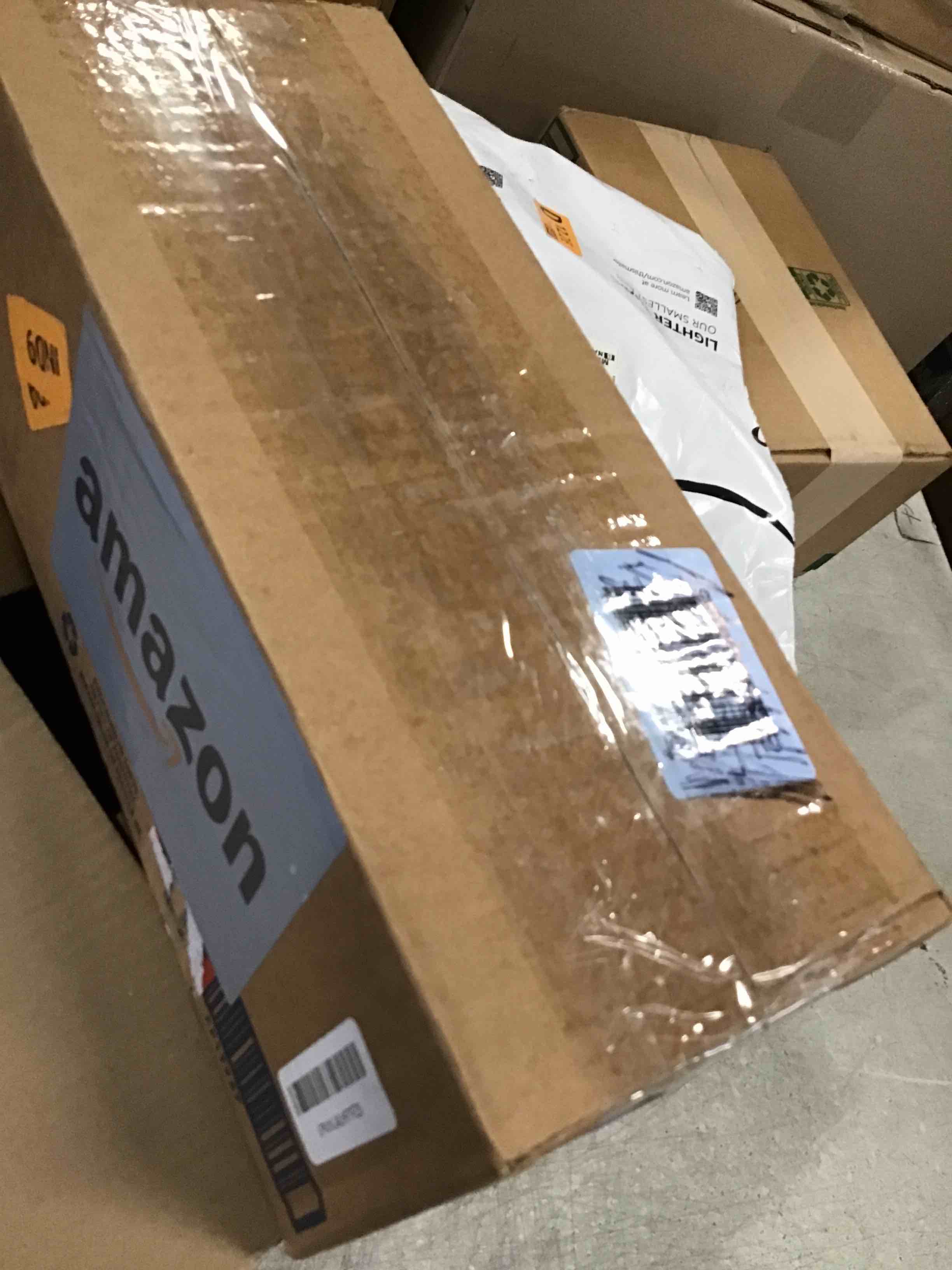 https://s3.amazonaws.com/lotting-images-prod/bidfta/PPE1889989_1733946223193.jpeg