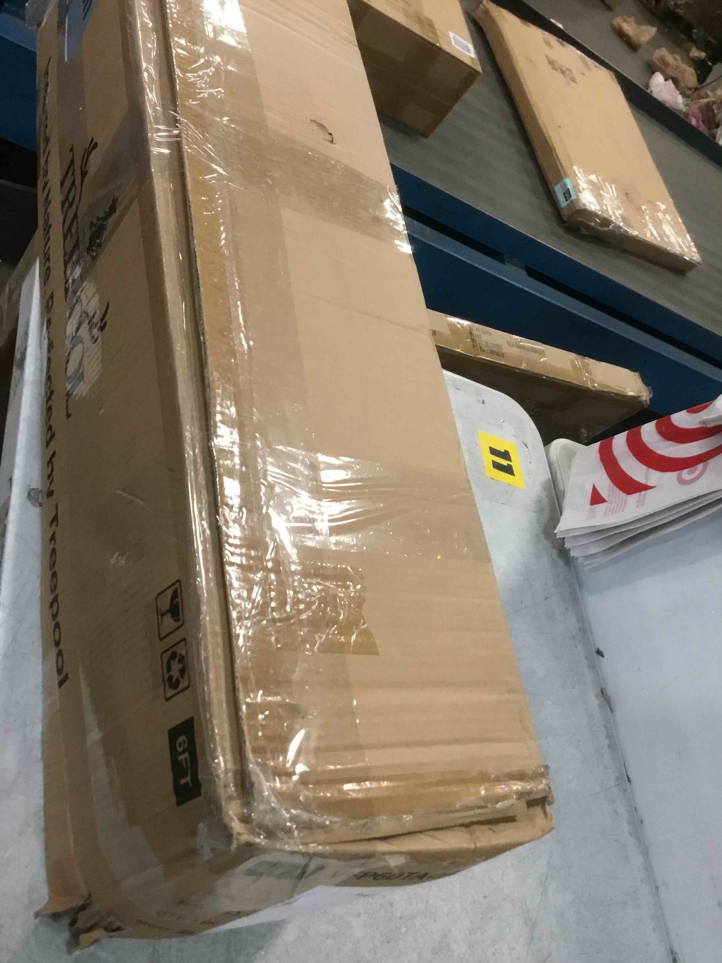https://s3.amazonaws.com/lotting-images-prod/bidfta/PPE1894331_1733942964955.jpeg