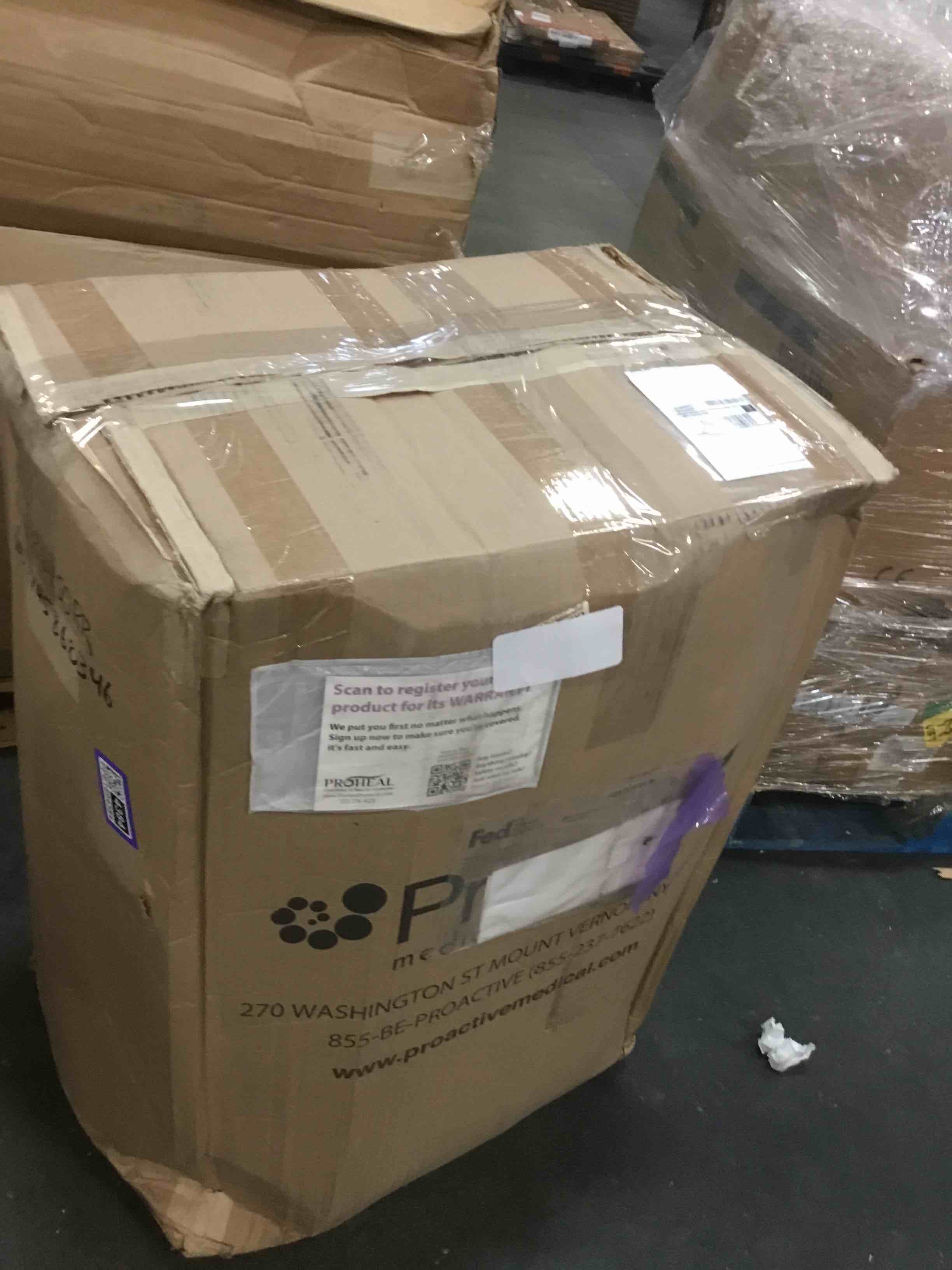 https://s3.amazonaws.com/lotting-images-prod/bidfta/PPE1894384_1733950178123.jpeg
