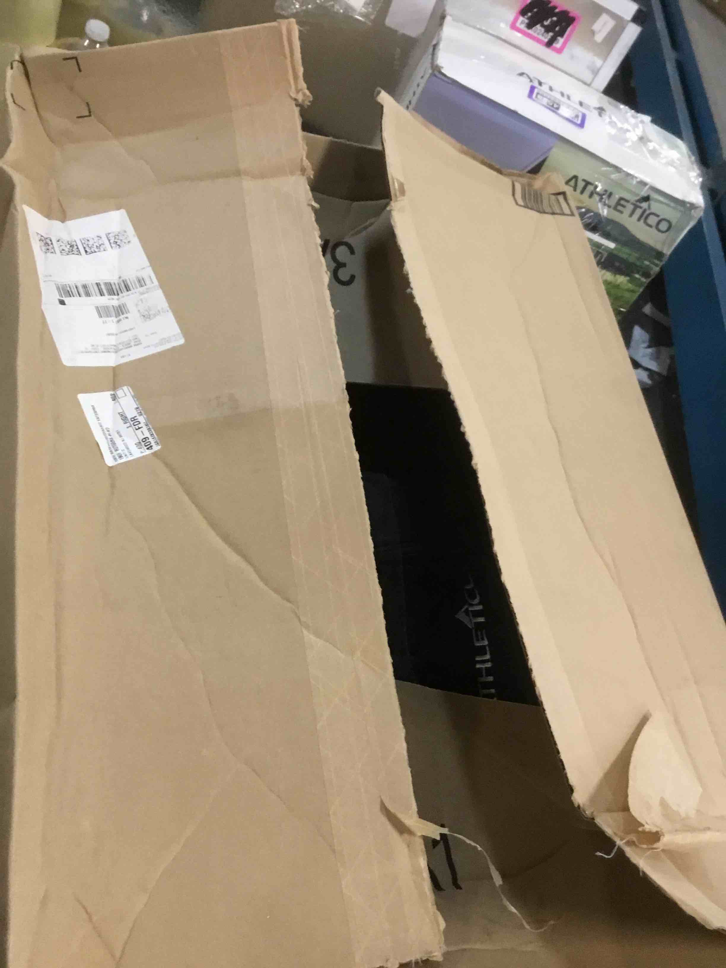 https://s3.amazonaws.com/lotting-images-prod/bidfta/PPE1894589_1734033386481.jpeg