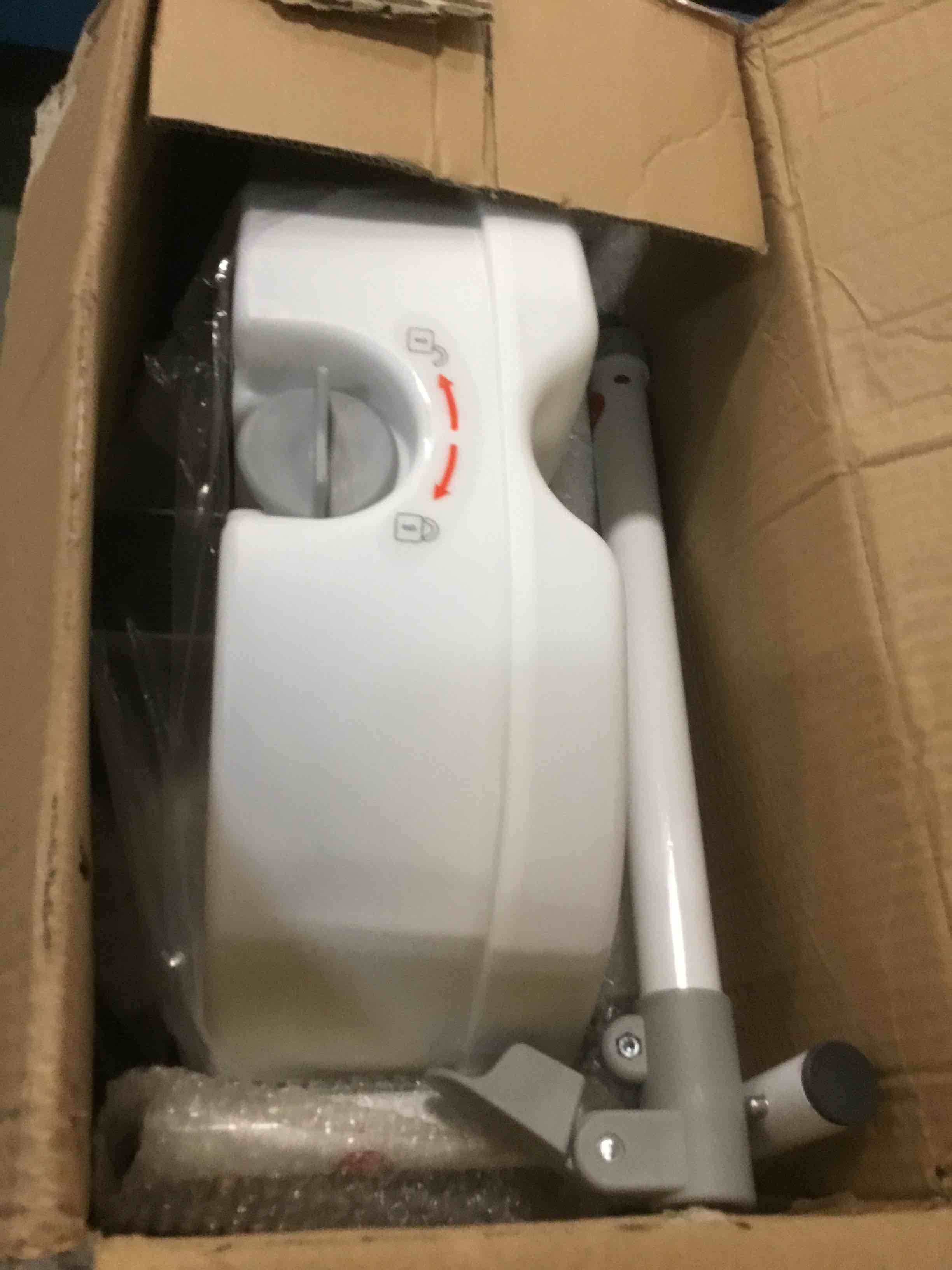 https://s3.amazonaws.com/lotting-images-prod/bidfta/PPE1894629_1734095443778.jpeg