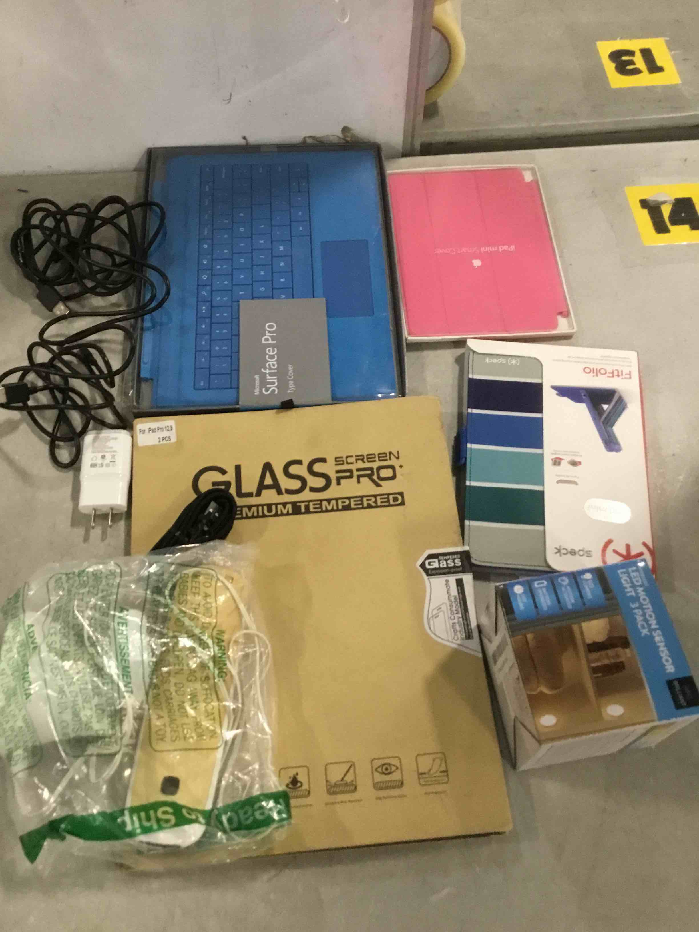 https://s3.amazonaws.com/lotting-images-prod/bidfta/PPE1894864_1734358691831.jpeg