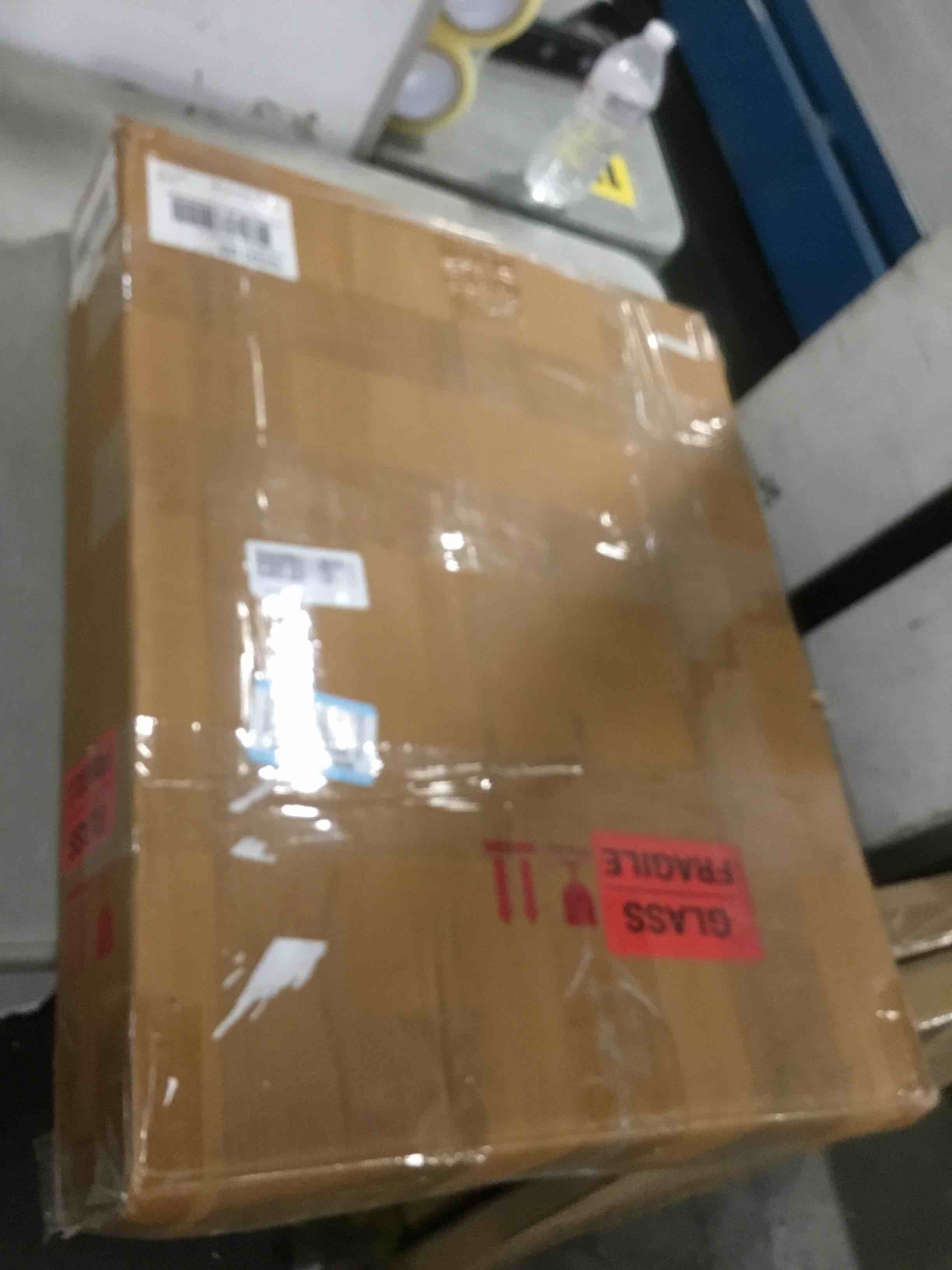 https://s3.amazonaws.com/lotting-images-prod/bidfta/PPE1894984_1734374402881.jpeg