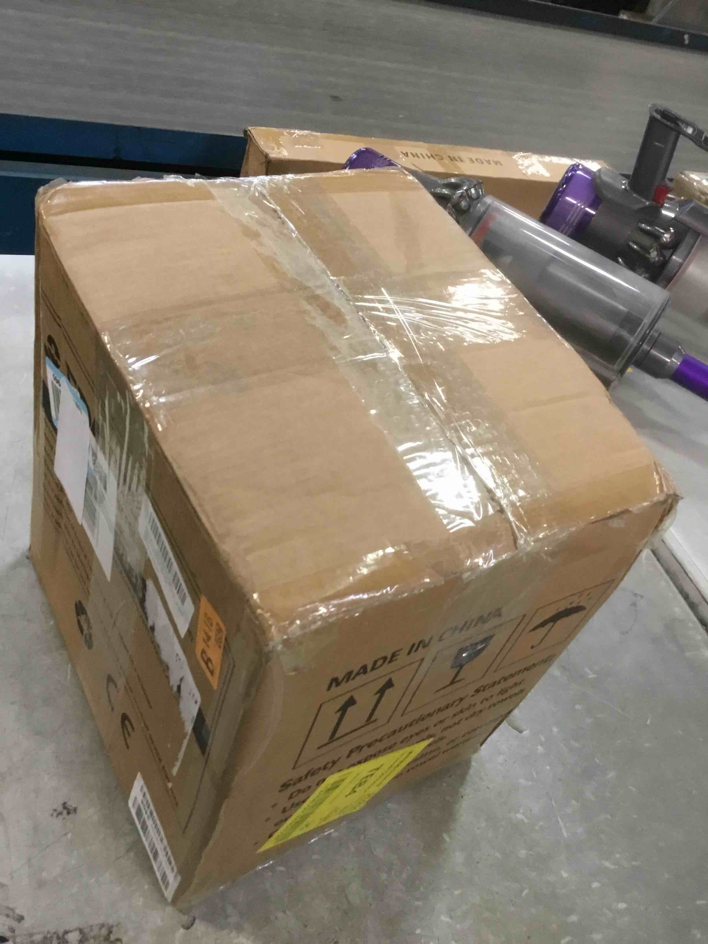 https://s3.amazonaws.com/lotting-images-prod/bidfta/PPE1895637_1734965589776.jpeg